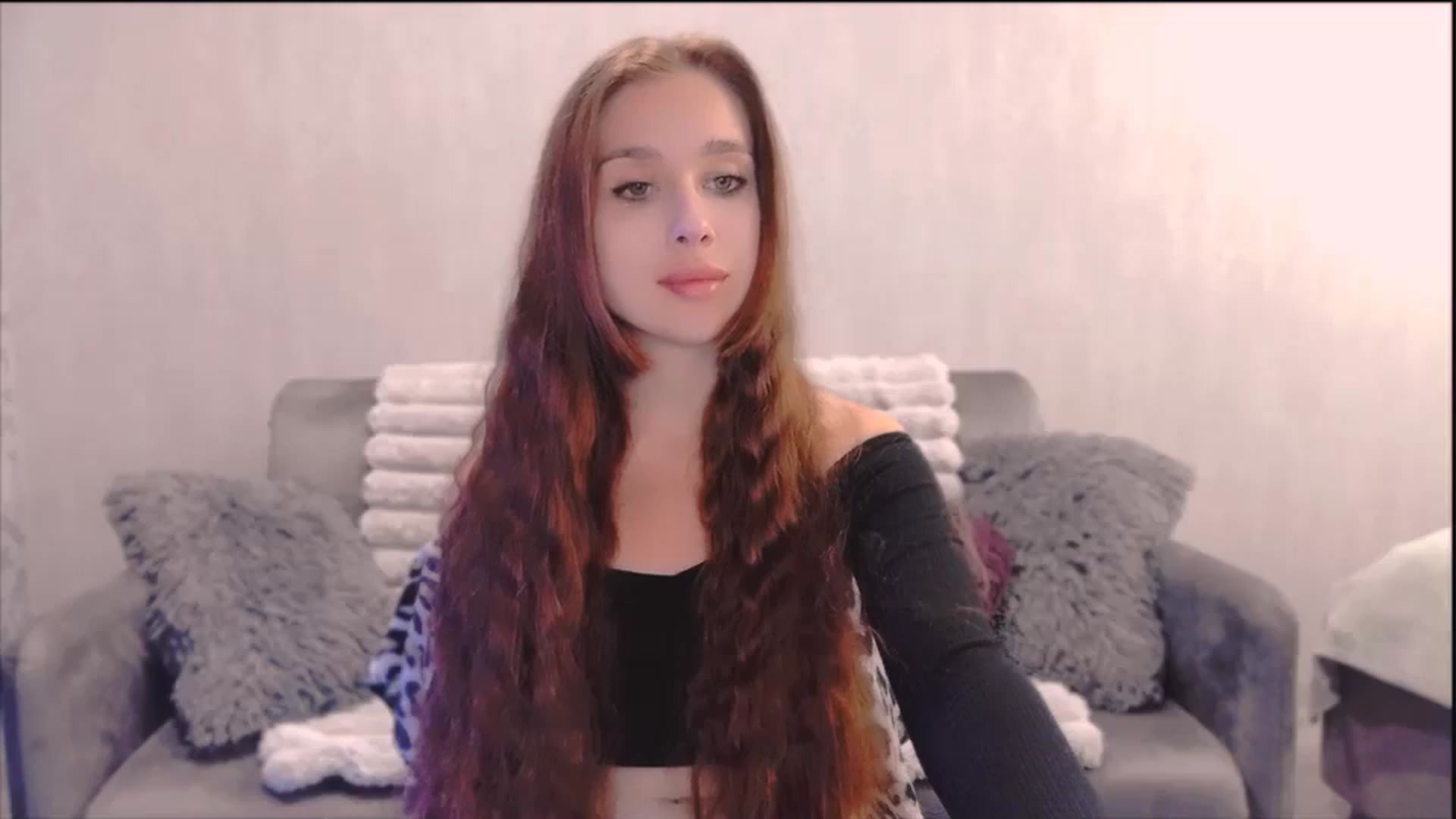Gallery image thumbnail from Lora_Foxi's myfreecams stream on, 10/26/2025, 11:38 image 6 of 20