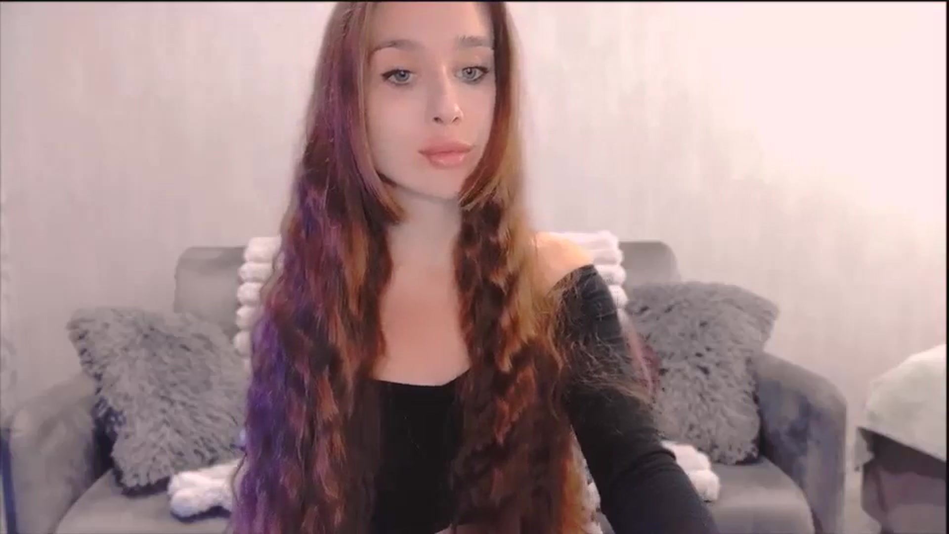 Gallery image thumbnail from Lora_Foxi's myfreecams stream on, 10/26/2025, 11:38 image 3 of 20