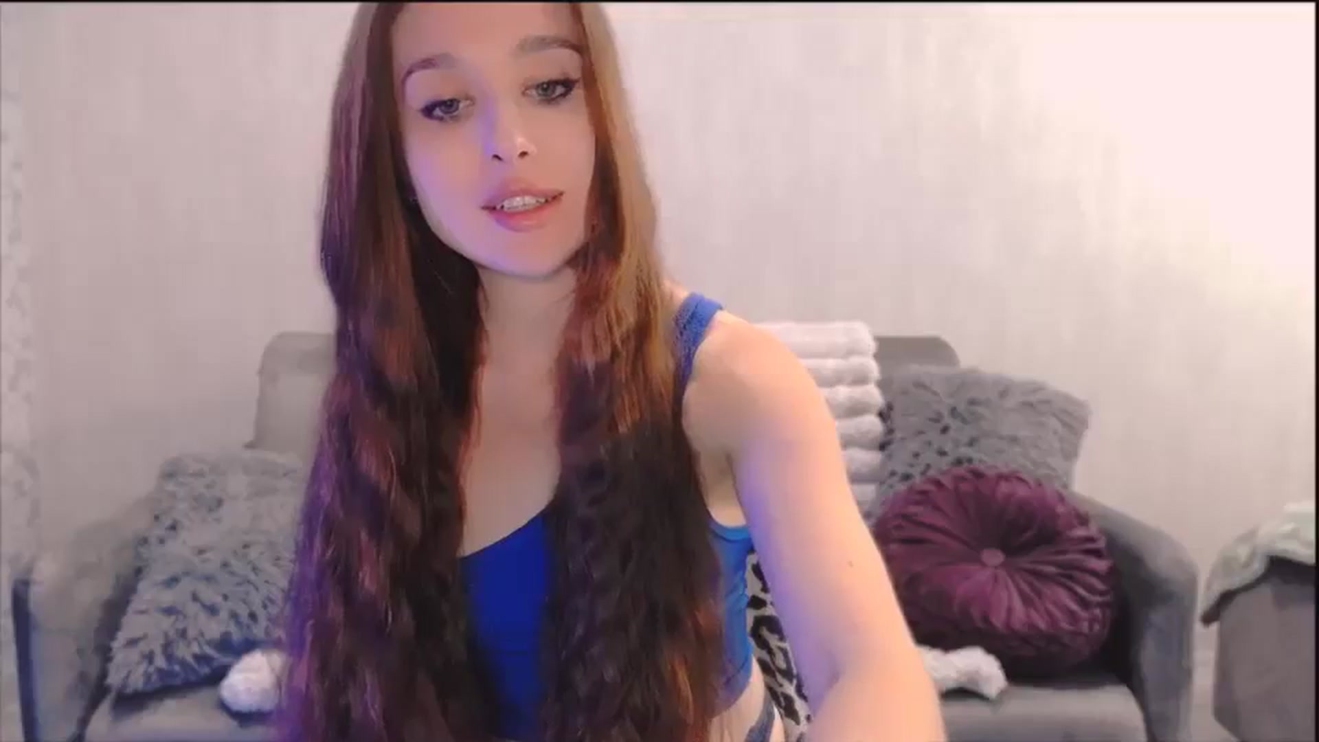 Gallery image thumbnail from Lora_Foxi's myfreecams stream on, 10/29/2025, 21:36 image 2 of 20