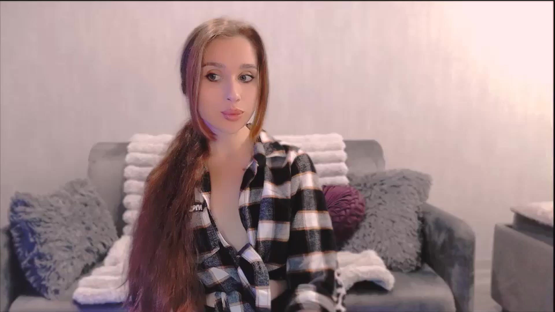 Gallery image thumbnail from Lora_Foxi's myfreecams stream on, 10/30/2025, 12:51 image 11 of 20