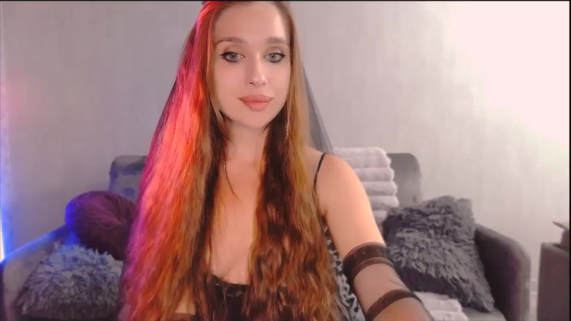 Gallery image thumbnail from Lora_Foxi's myfreecams stream on, 11/01/2025, 24:00 image 11 of 20