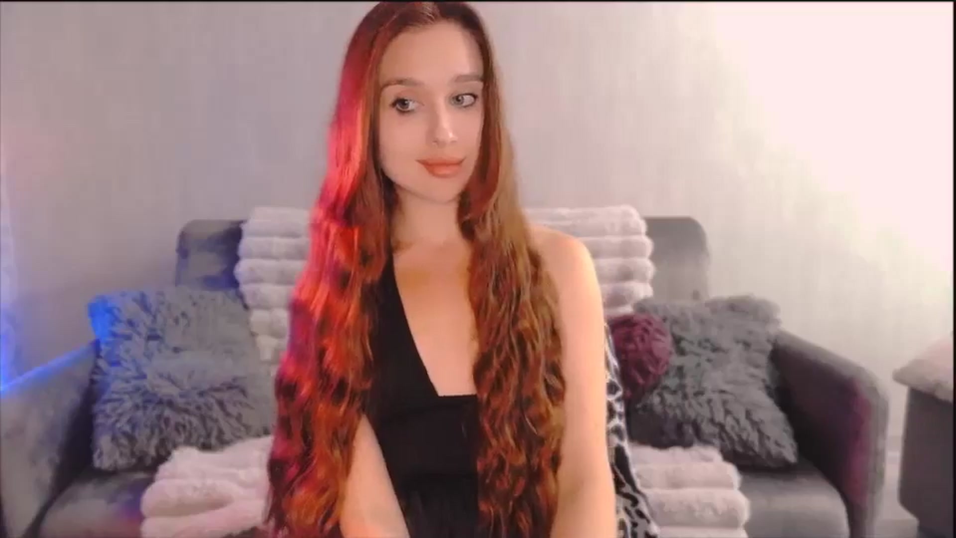 Gallery image thumbnail from Lora_Foxi's myfreecams stream on, 11/02/2025, 22:09 image 8 of 20