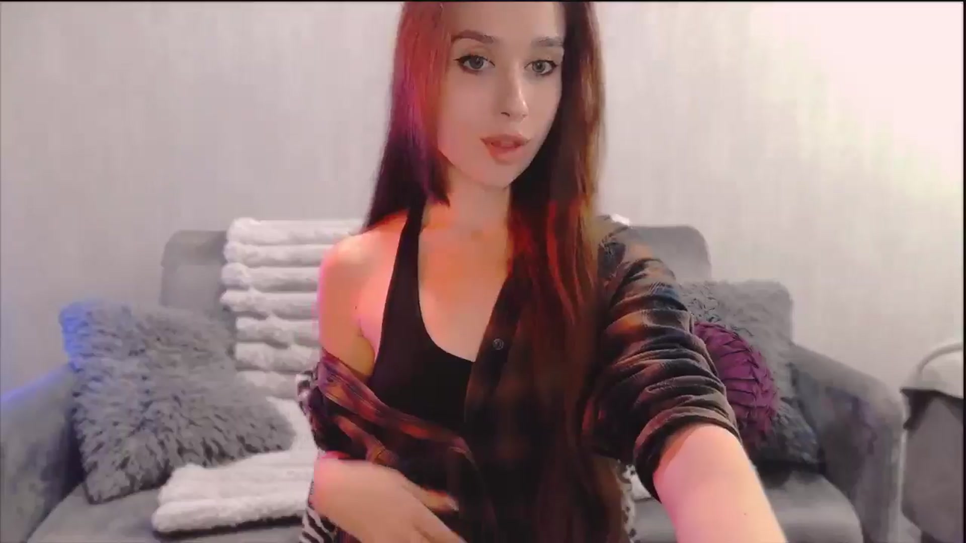 Gallery image thumbnail from Lora_Foxi's myfreecams stream on, 11/13/2025, 22:52 image 7 of 20
