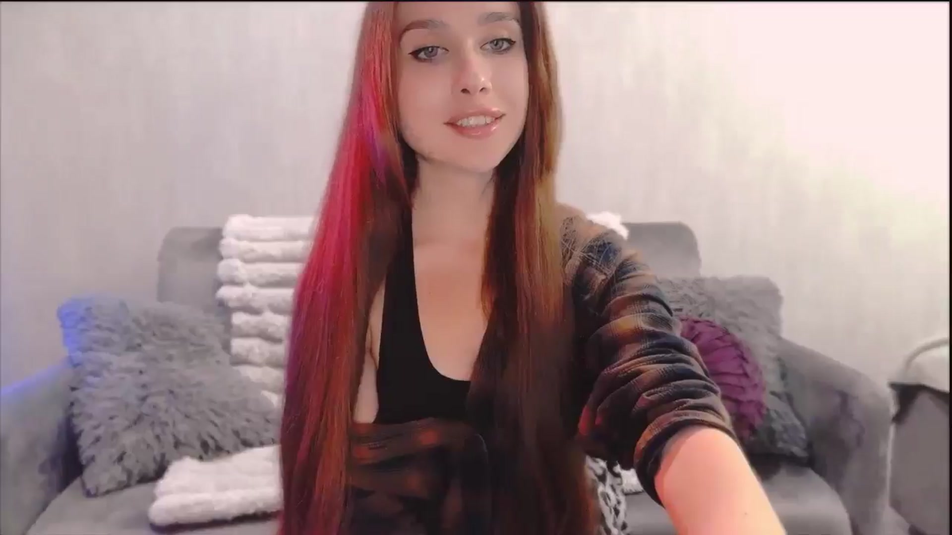 Gallery image thumbnail from Lora_Foxi's myfreecams stream on, 11/13/2025, 22:52 image 12 of 20