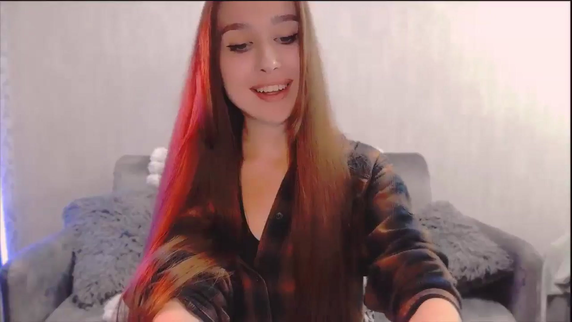 Gallery image thumbnail from Lora_Foxi's myfreecams stream on, 11/14/2025, 21:08 image 15 of 20