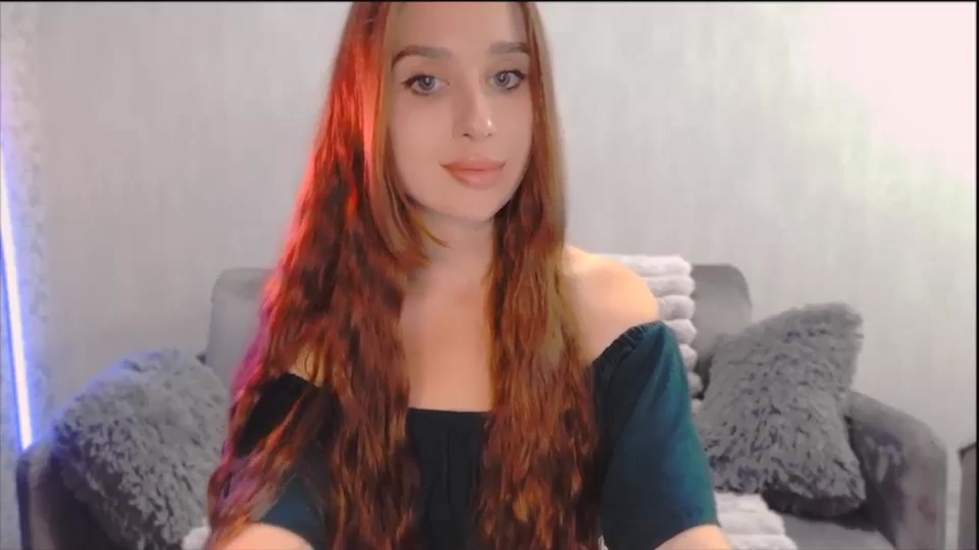 Gallery image thumbnail from Lora_Foxi's myfreecams stream on, 11/20/2025, 23:29 image 14 of 20