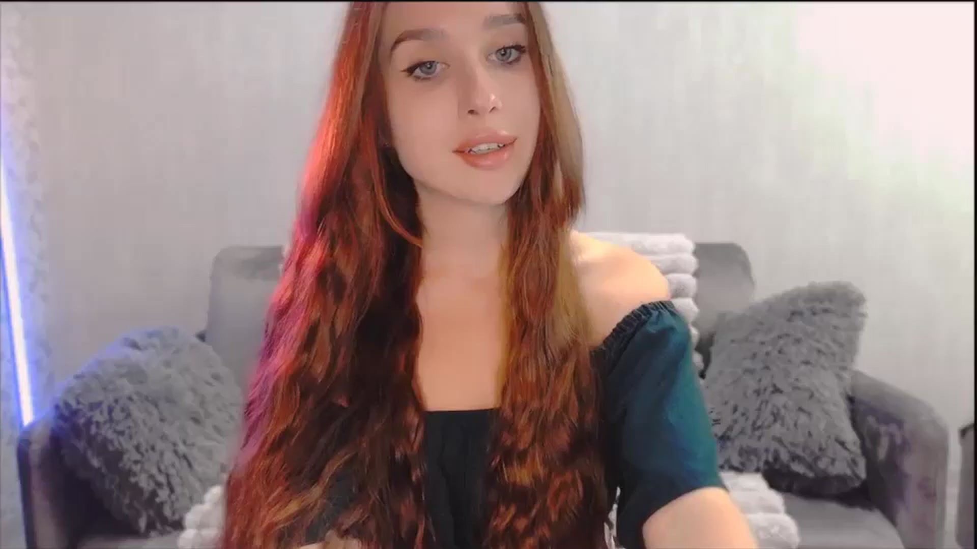 Gallery image thumbnail from Lora_Foxi's myfreecams stream on, 11/20/2025, 23:29 image 1 of 20