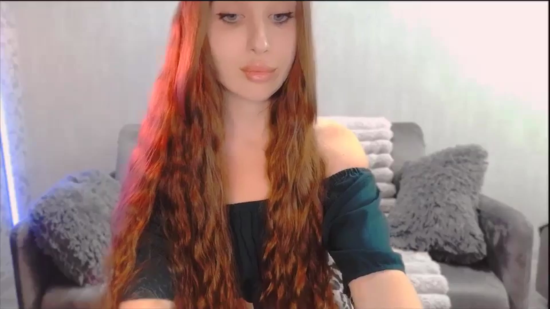 Gallery image thumbnail from Lora_Foxi's myfreecams stream on, 11/21/2025, 01:19 image 6 of 20