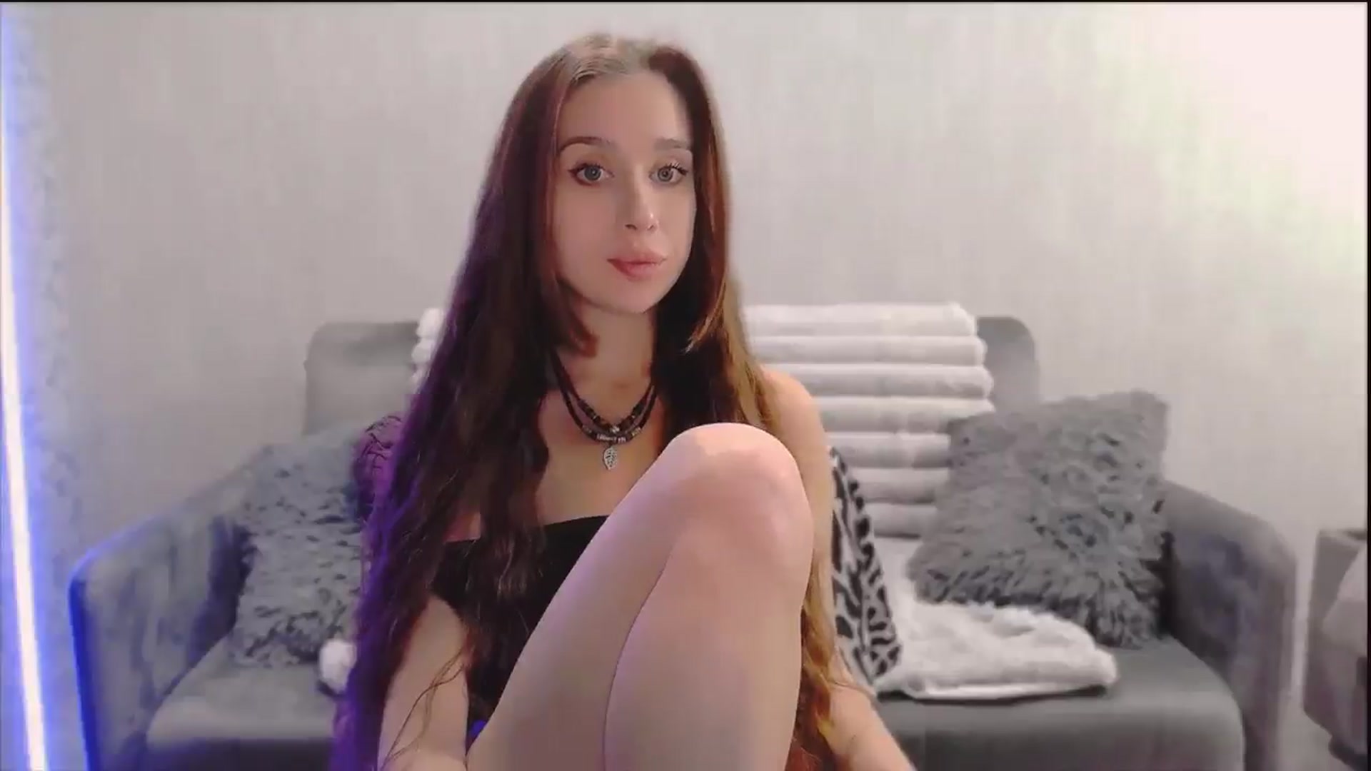 Gallery image thumbnail from Lora_Foxi's myfreecams stream on, 12/21/2025, 14:42 image 7 of 20