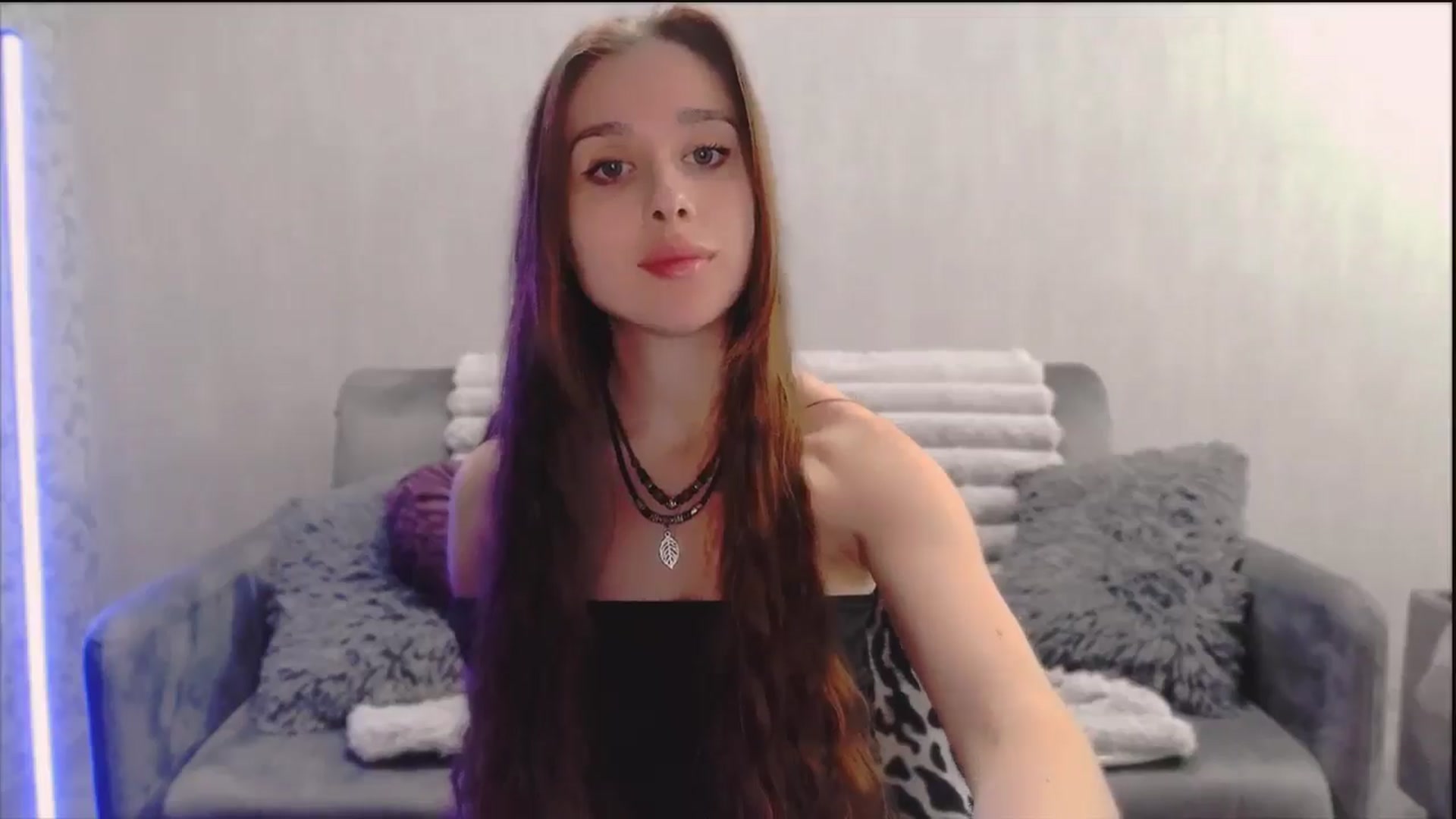 Gallery image thumbnail from Lora_Foxi's myfreecams stream on, 12/21/2025, 15:12 image 14 of 20
