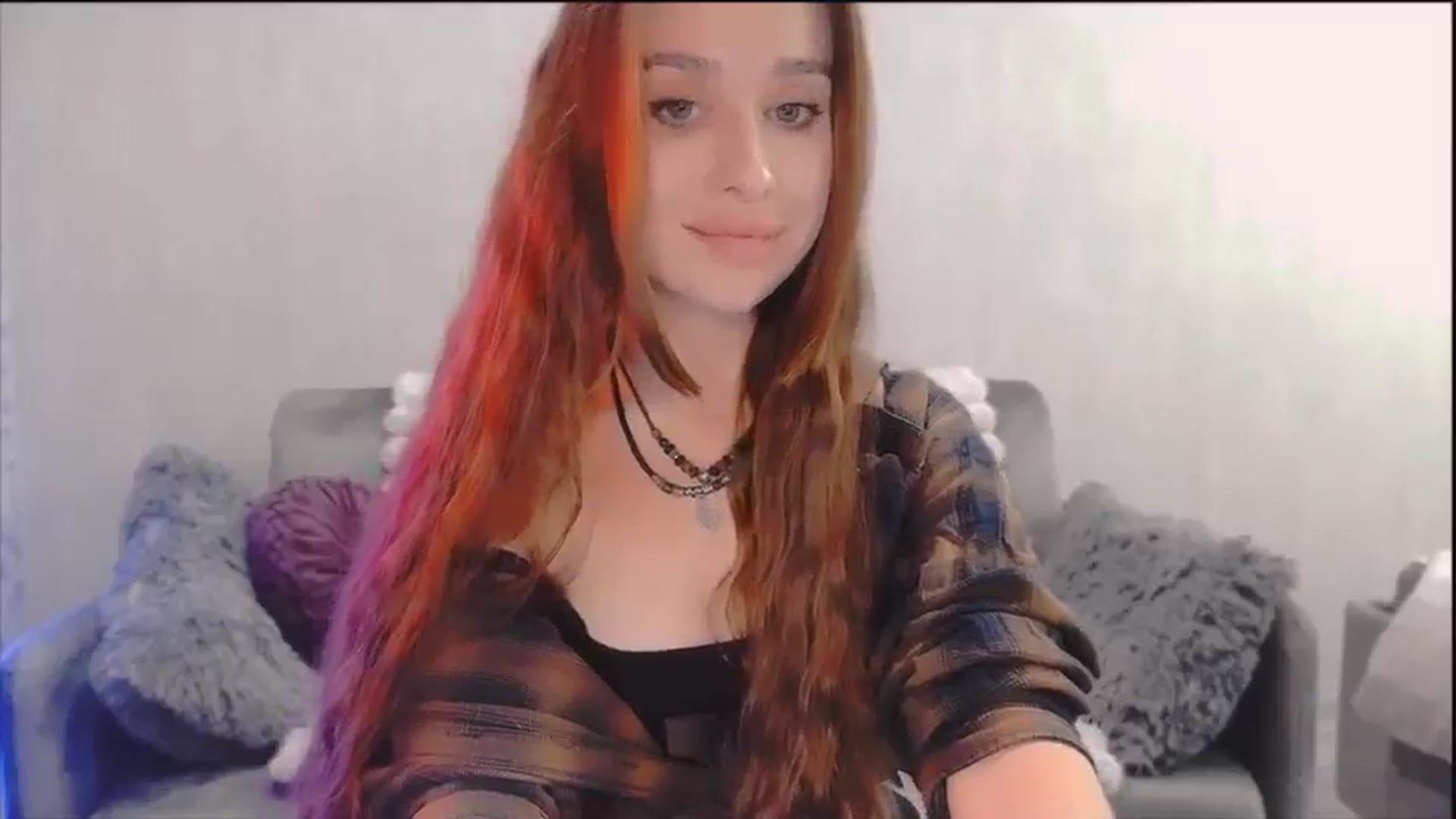 Gallery image thumbnail from Lora_Foxi's myfreecams stream on, 12/22/2025, 24:01 image 15 of 20
