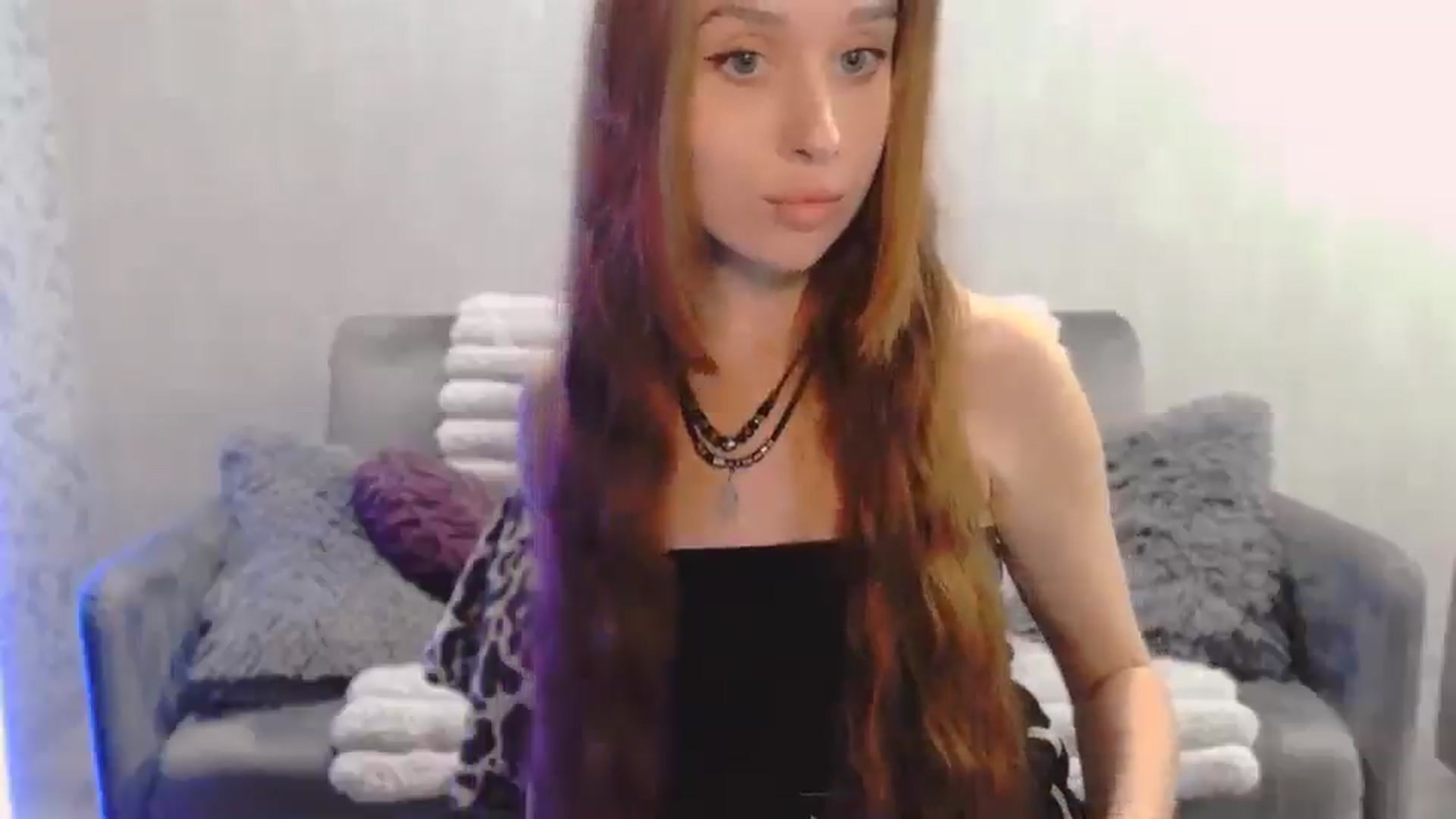 Gallery image thumbnail from Lora_Foxi's myfreecams stream on, 12/27/2025, 21:29 image 14 of 20