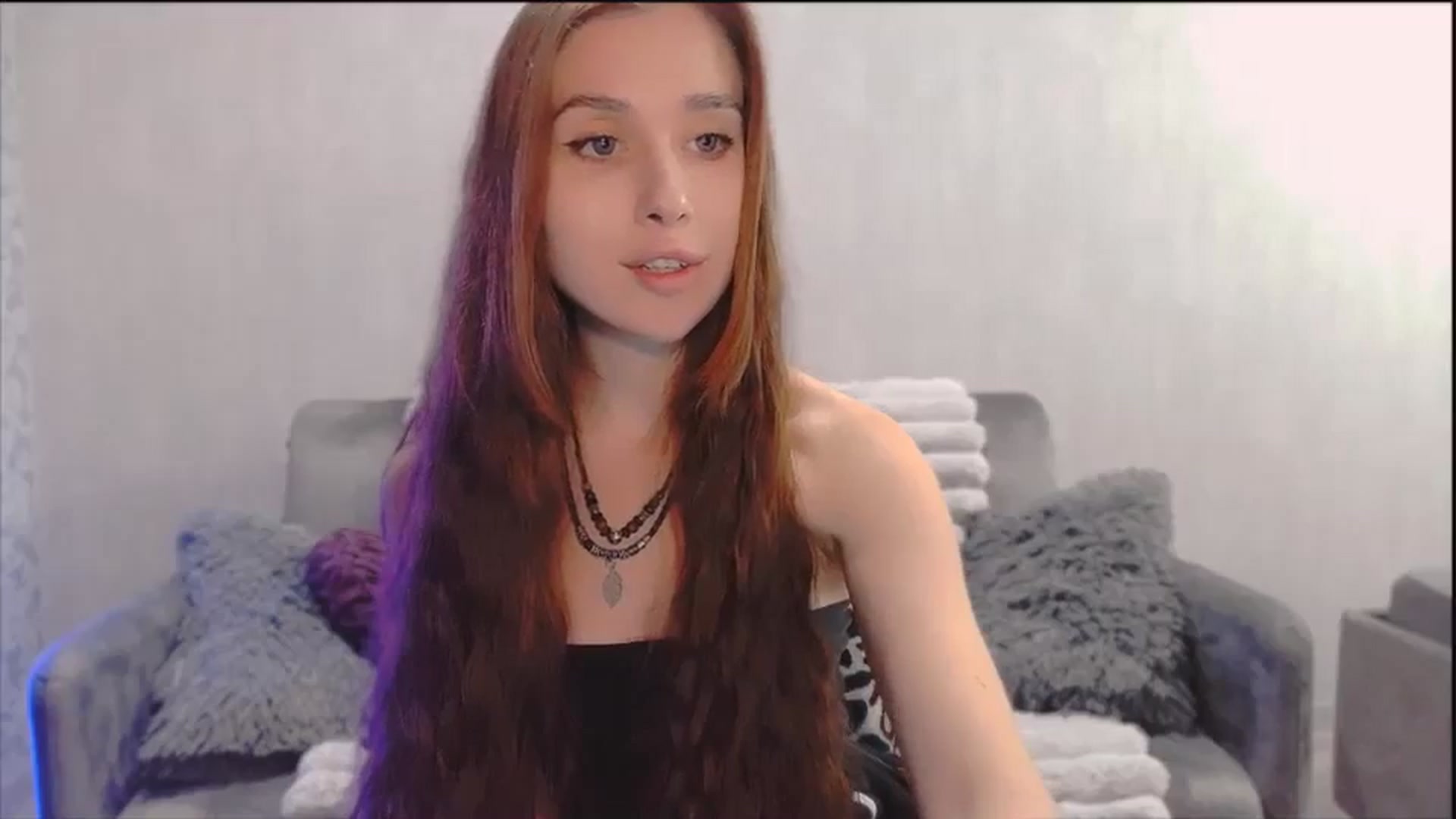 Gallery image thumbnail from Lora_Foxi's myfreecams stream on, 12/27/2025, 21:29 image 7 of 20