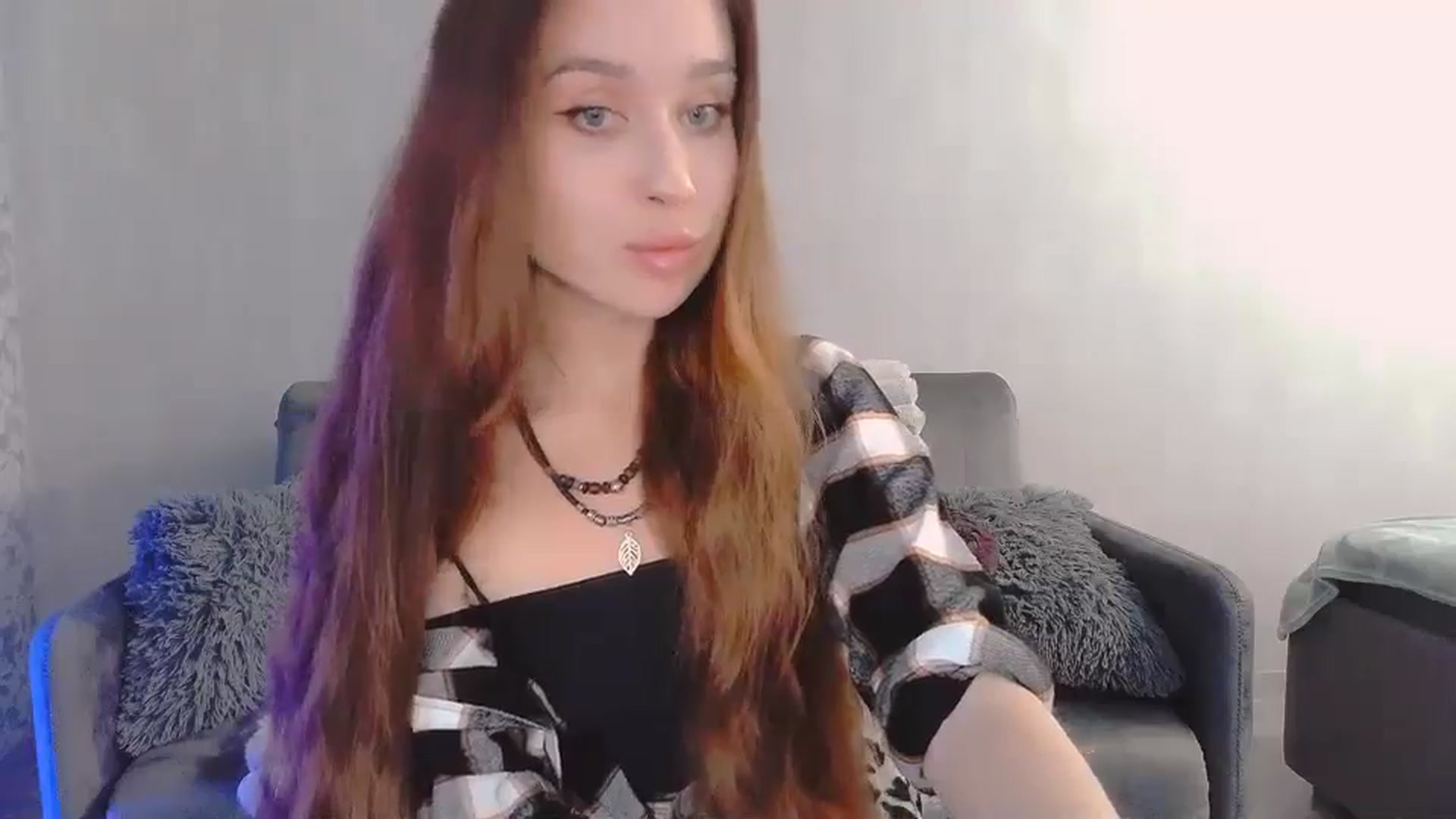 Gallery image thumbnail from Lora_Foxi's myfreecams stream on, 01/16/2026, 12:14 image 5 of 20