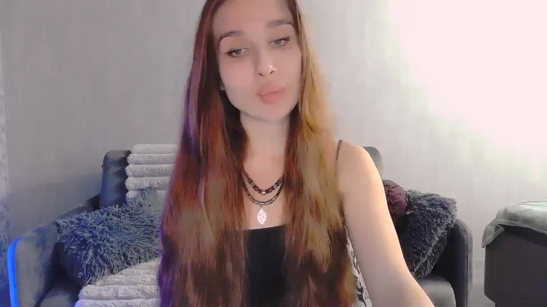Gallery image thumbnail from Lora_Foxi's myfreecams stream on, 01/16/2026, 14:03 image 8 of 20