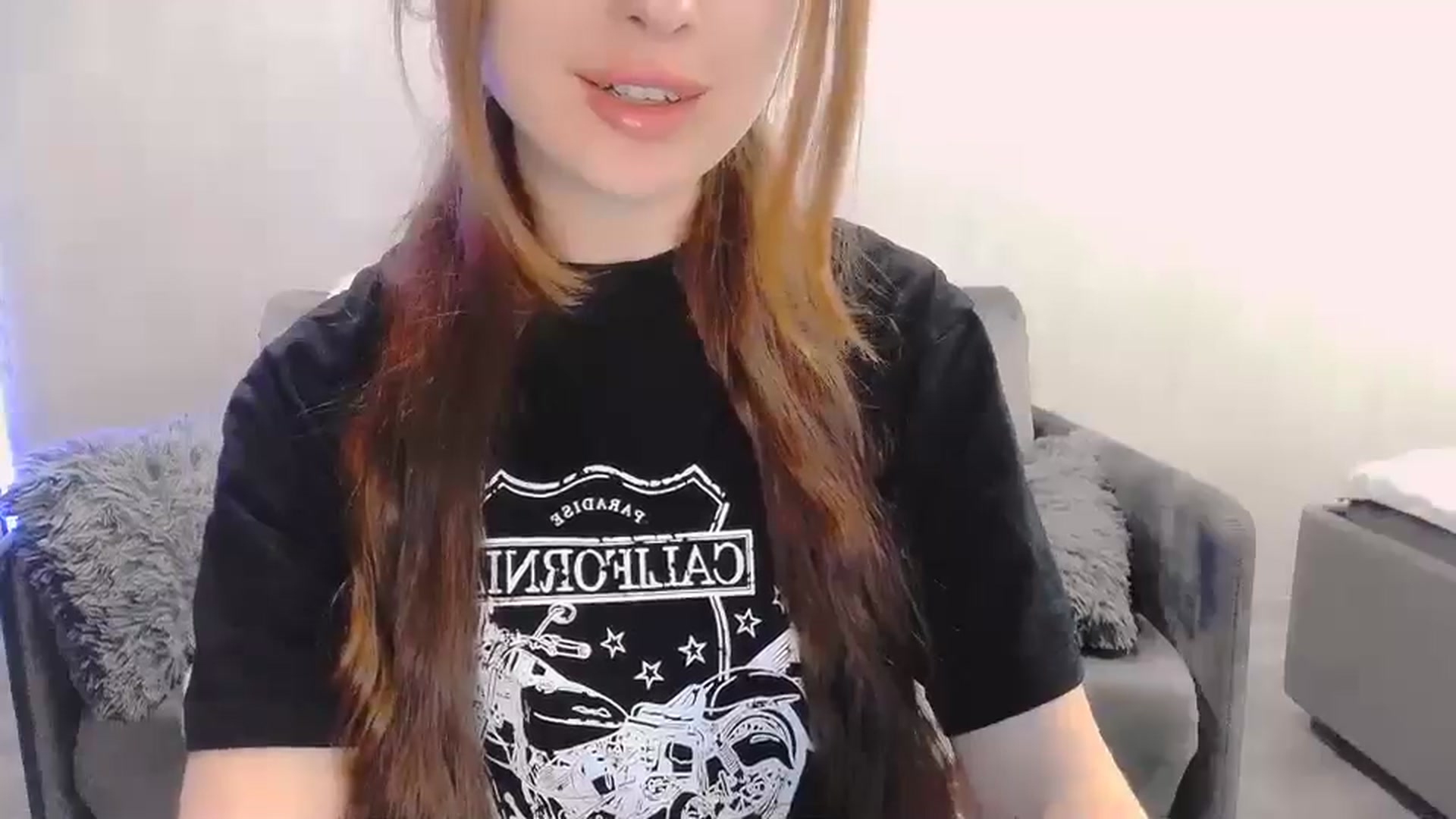 Gallery image thumbnail from Lora_Foxi's myfreecams stream on, 02/17/2026, 13:25 image 7 of 20