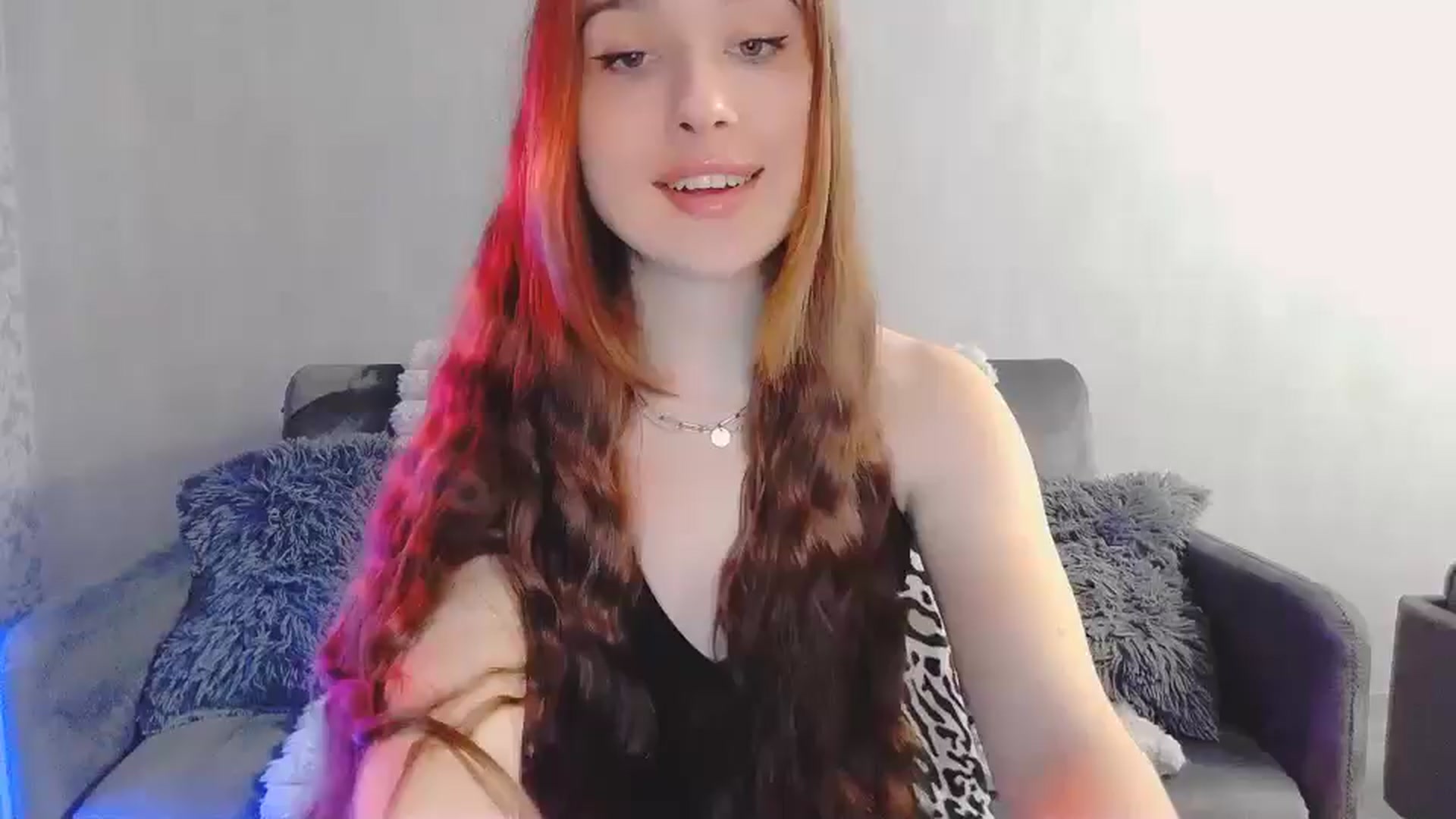 Gallery image thumbnail from Lora_Foxi's myfreecams stream on, 04/11/2026, 11:55 image 1 of 20