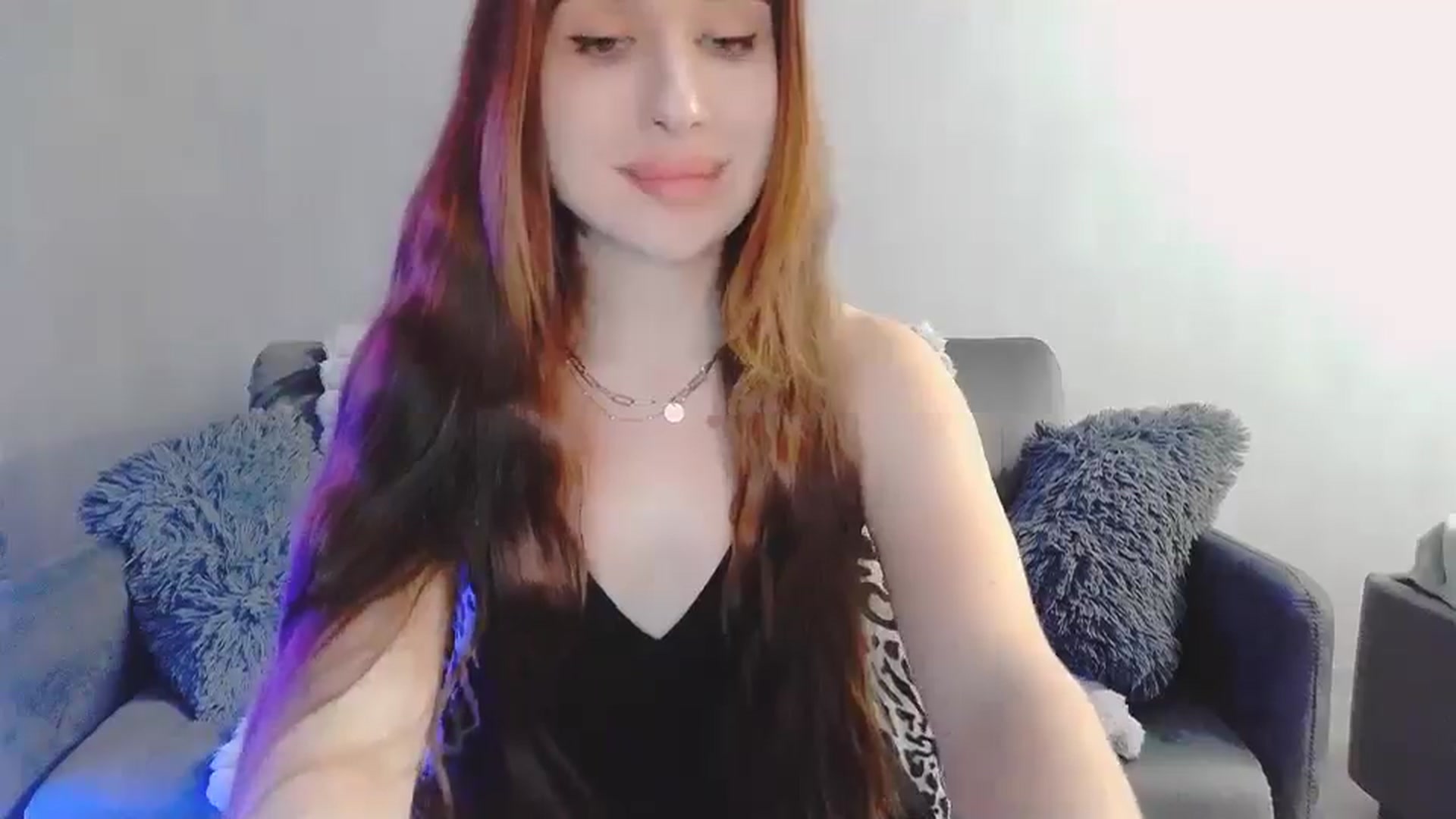 Gallery image thumbnail from Lora_Foxi's myfreecams stream on, 04/14/2026, 13:43 image 11 of 20
