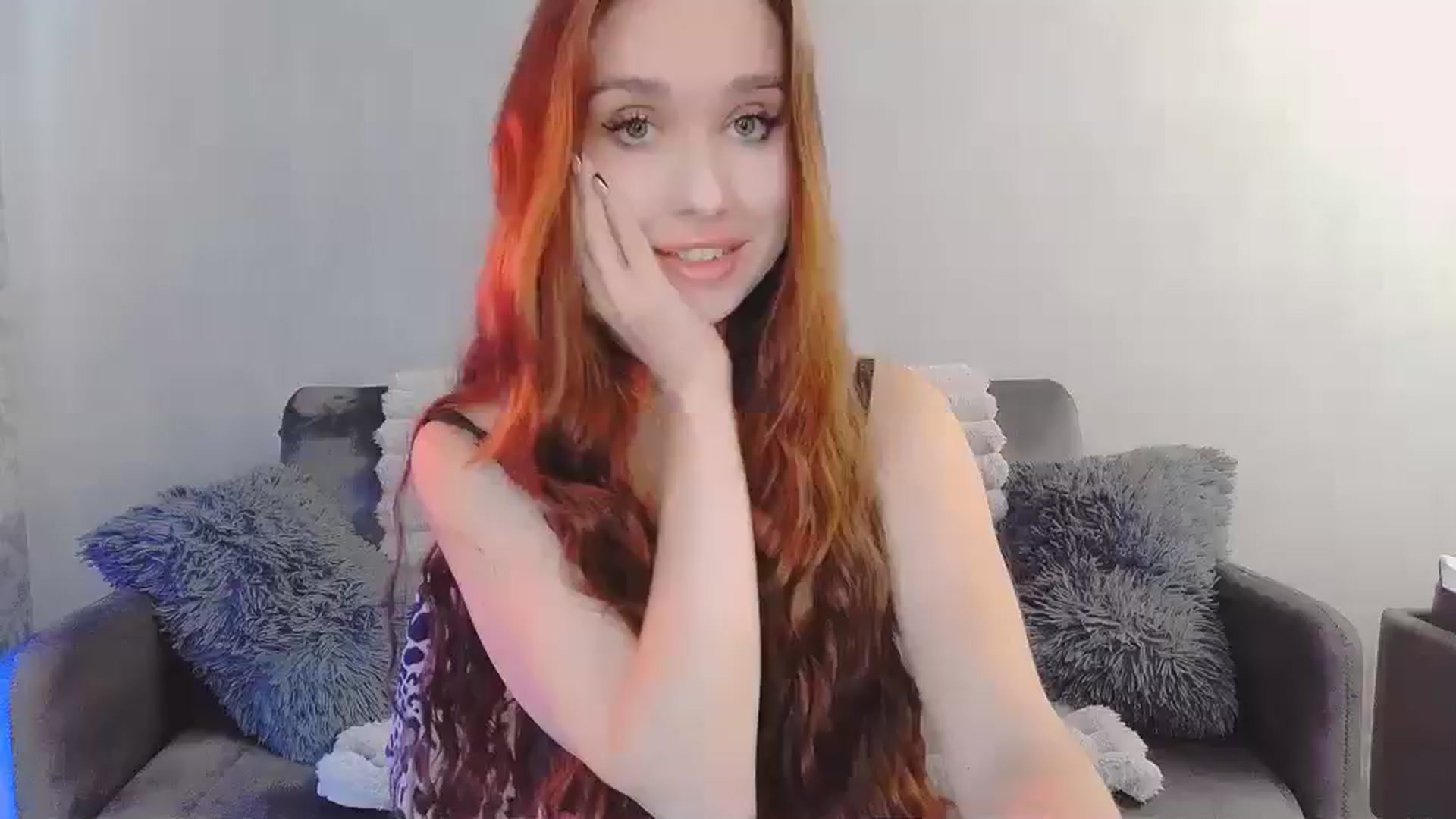 Gallery image thumbnail from Lora_Foxi's myfreecams stream on, 05/03/2026, 12:39 image 17 of 20