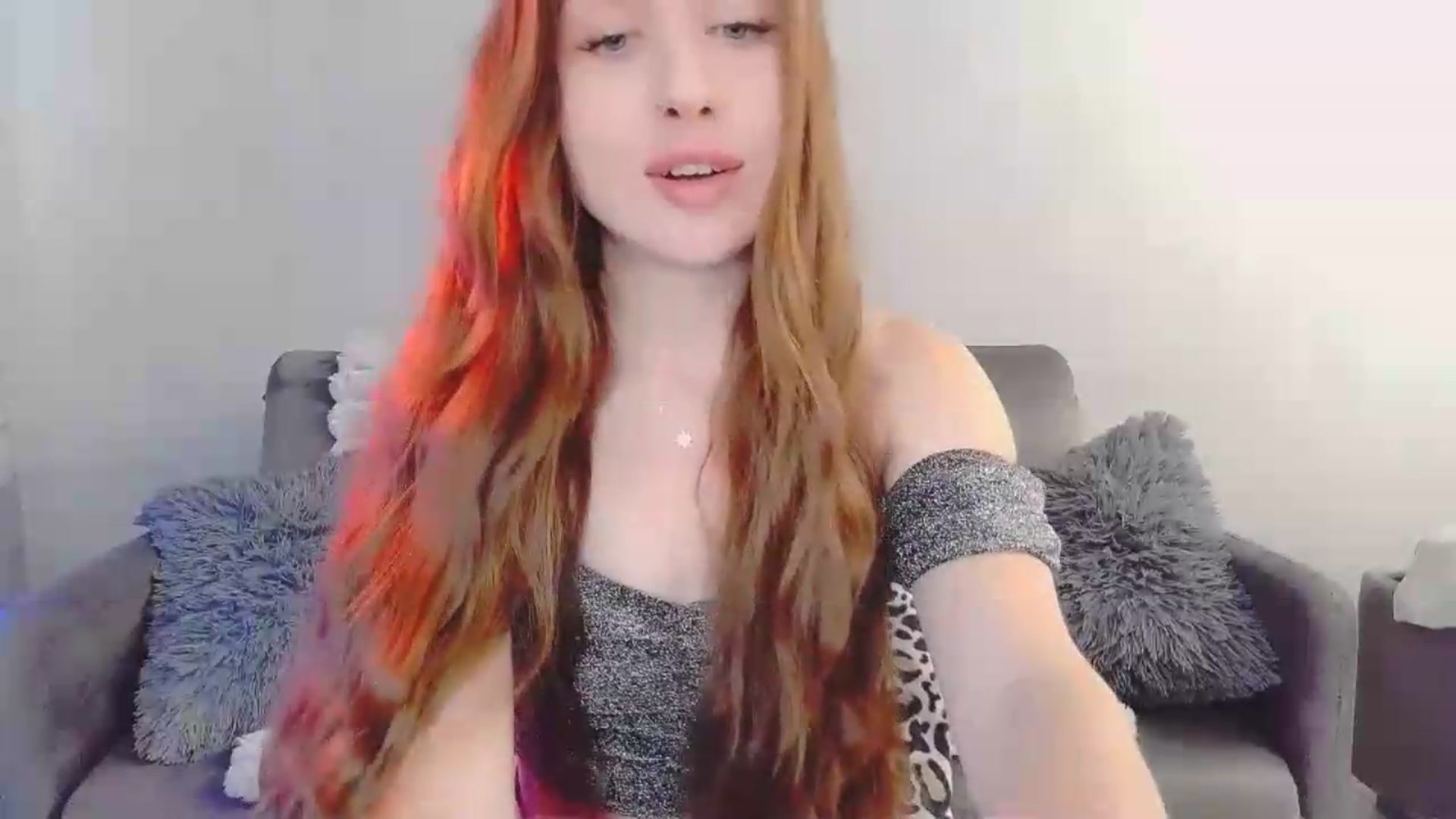 Gallery image thumbnail from Lora_Foxi's myfreecams stream on, 05/16/2026, 12:41 image 6 of 20