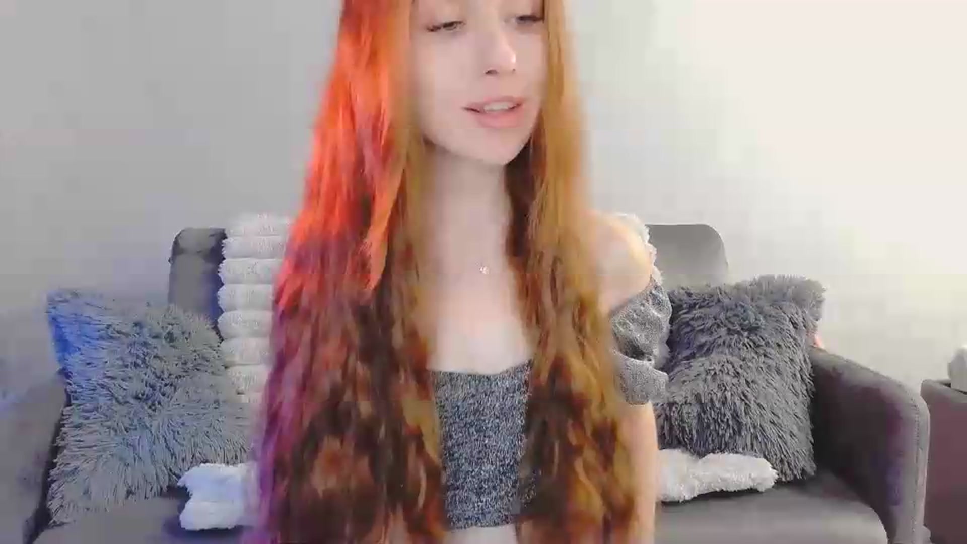 Gallery image thumbnail from Lora_Foxi's myfreecams stream on, 05/18/2026, 09:34 image 17 of 20