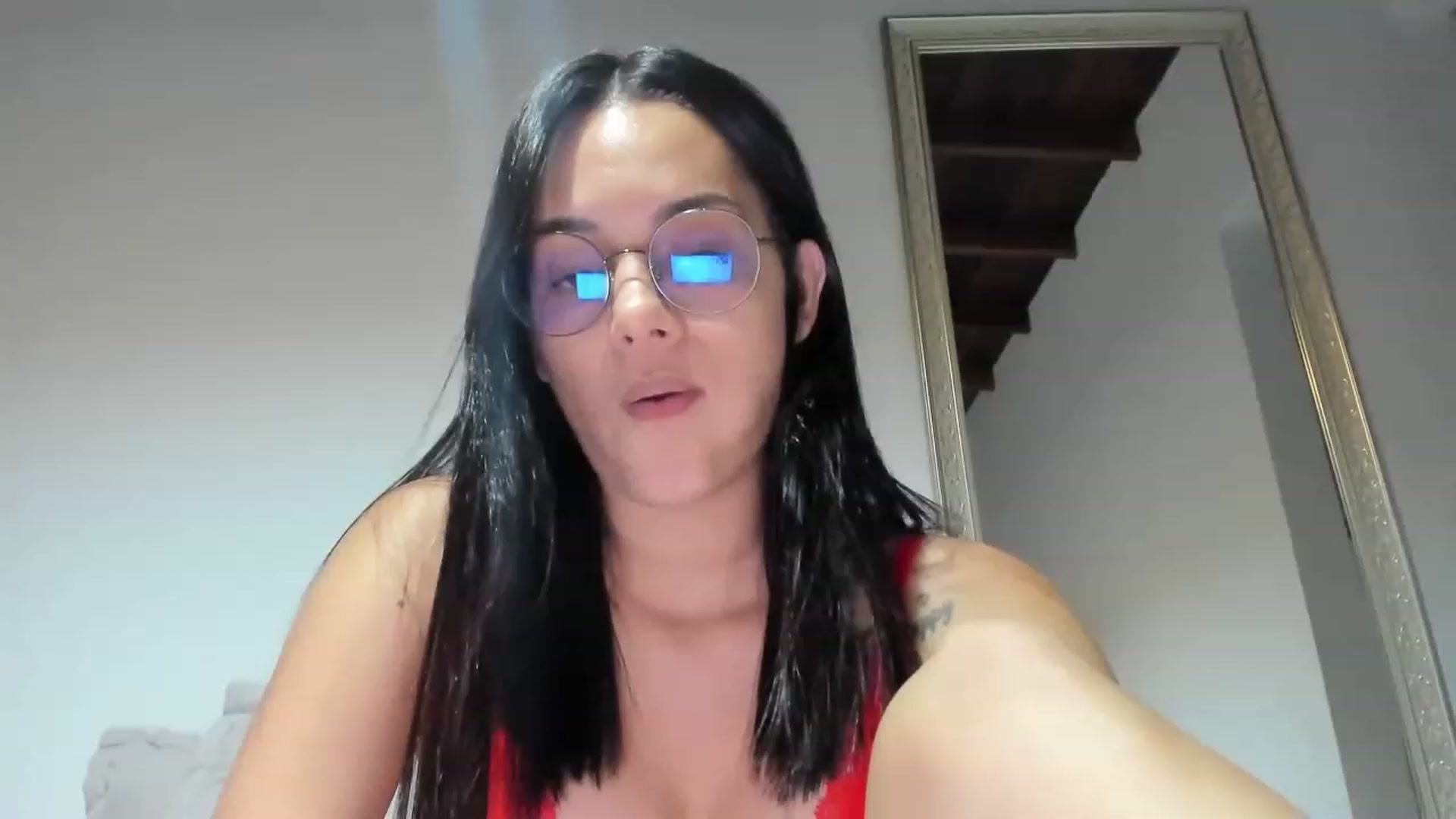 Gallery image thumbnail from LoraineMore's myfreecams stream on, 04/16/2023, 22:58 image 6 of 20