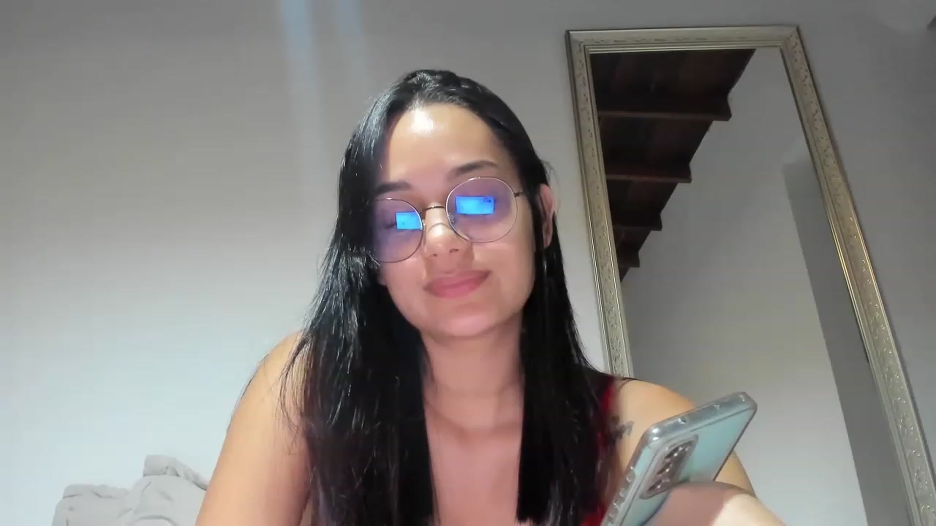 Gallery image thumbnail from LoraineMore's myfreecams stream on, 04/16/2023, 22:58 image 12 of 20