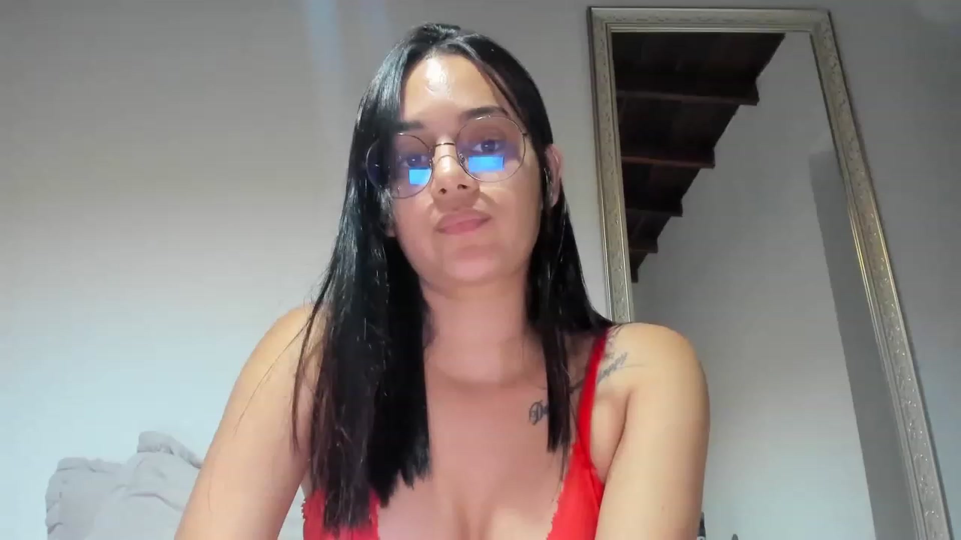Gallery image thumbnail from LoraineMore's myfreecams stream on, 04/16/2023, 22:58 image 17 of 20