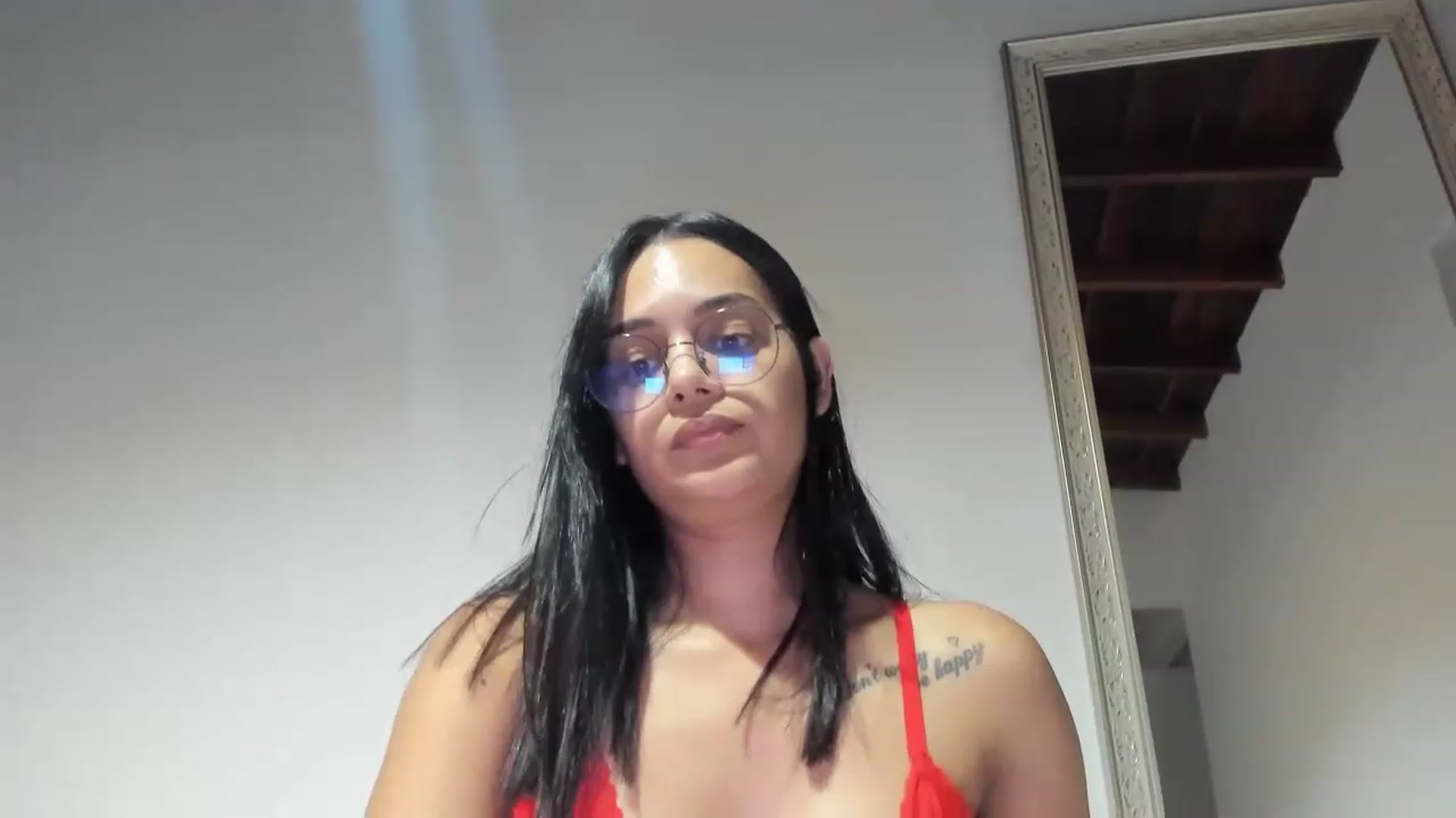 Gallery image thumbnail from LoraineMore's myfreecams stream on, 04/17/2023, 24:34 image 13 of 20