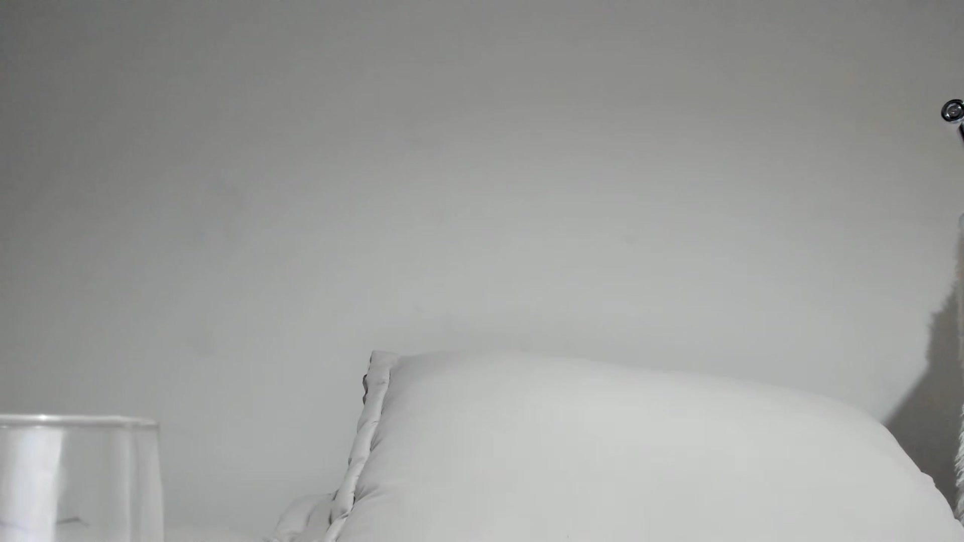 Gallery image thumbnail from Loraine_e's myfreecams stream on, 12/25/2022, 22:49 image 20 of 20