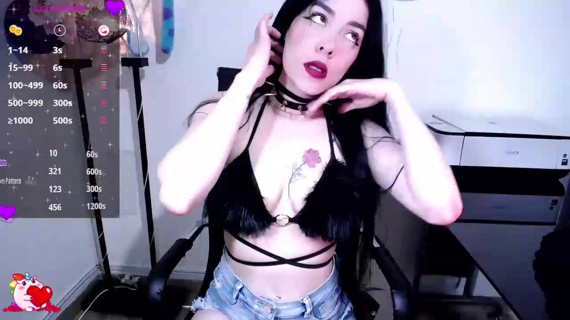 Gallery image thumbnail from LordAlkeysToy's myfreecams stream on, 07/02/2026, 09:19 image 18 of 20