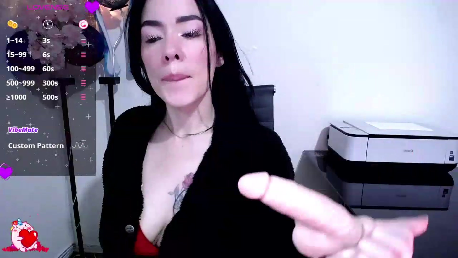 Gallery image thumbnail from LordAlkeysToy's myfreecams stream on, 07/08/2026, 09:16 image 15 of 20
