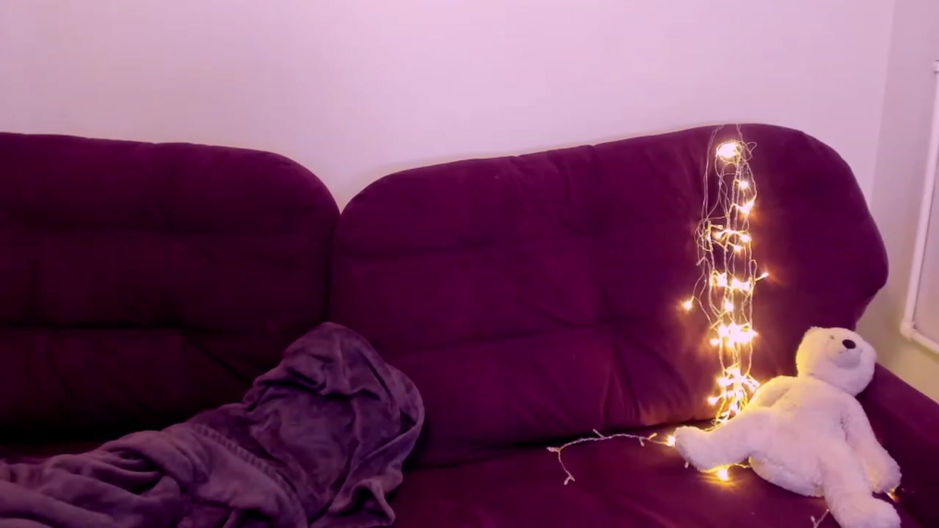 Gallery image thumbnail from LoreLaye1's myfreecams stream on, 11/14/2022, 11:03 image 5 of 20