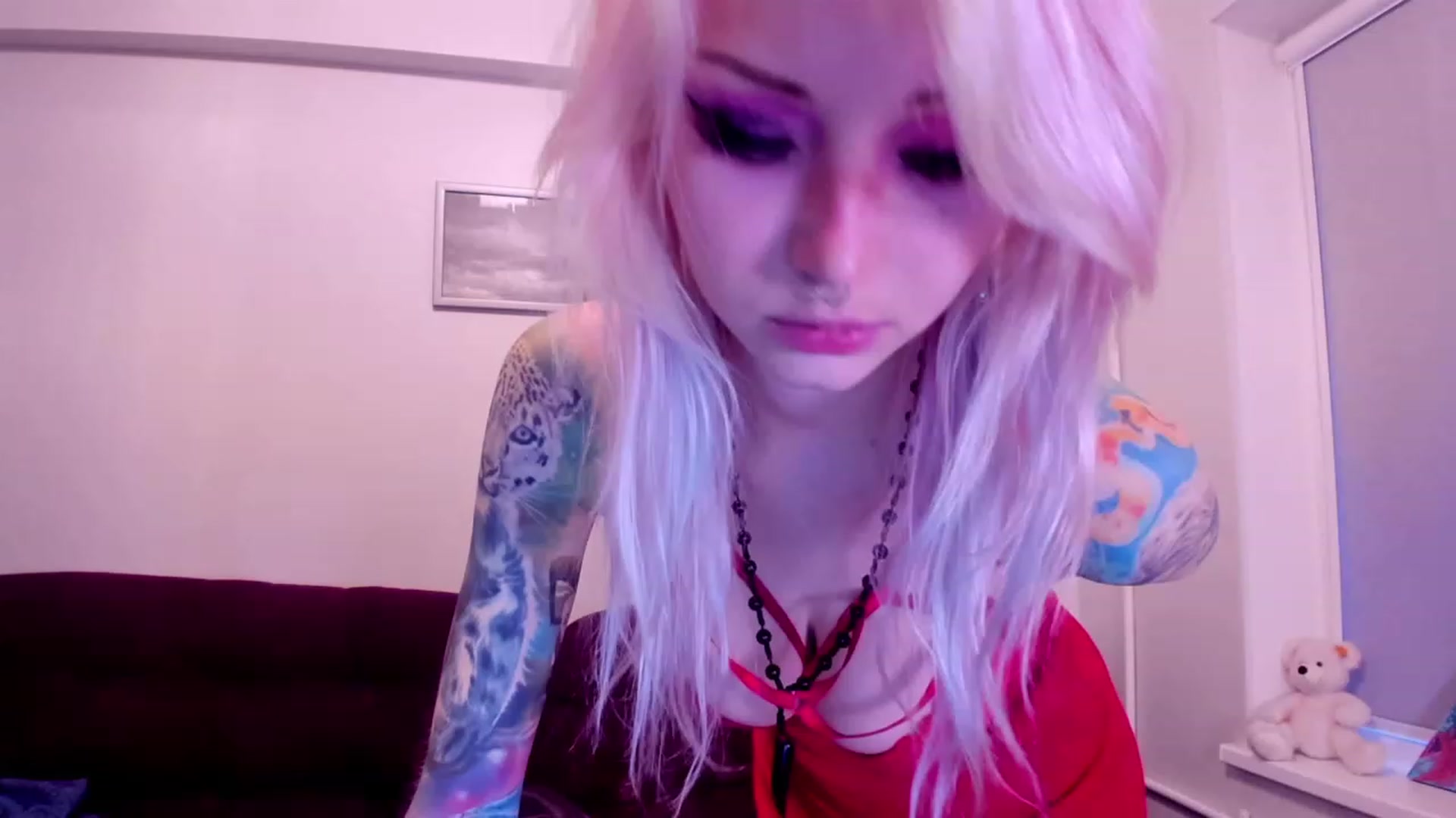 Gallery image thumbnail from LoreLaye1's myfreecams stream on, 11/14/2022, 11:03 image 20 of 20