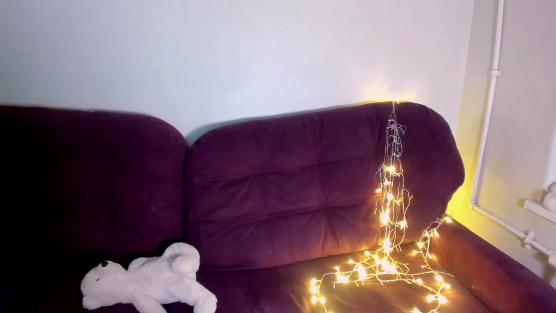 Gallery image thumbnail from LoreLaye1's myfreecams stream on, 11/15/2022, 06:56 image 5 of 20