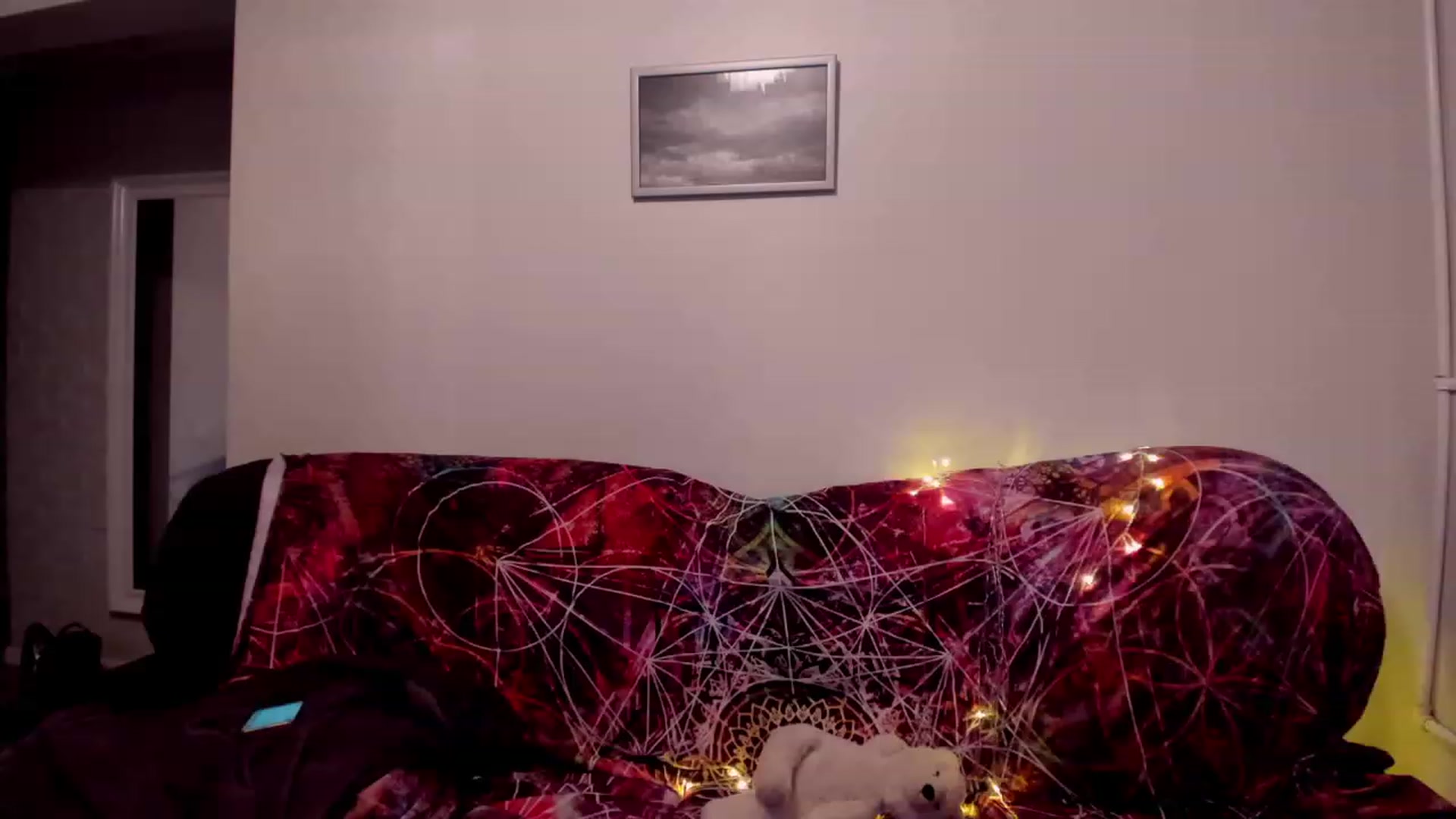 Gallery image thumbnail from LoreLaye1's myfreecams stream on, 11/19/2022, 07:45 image 7 of 20