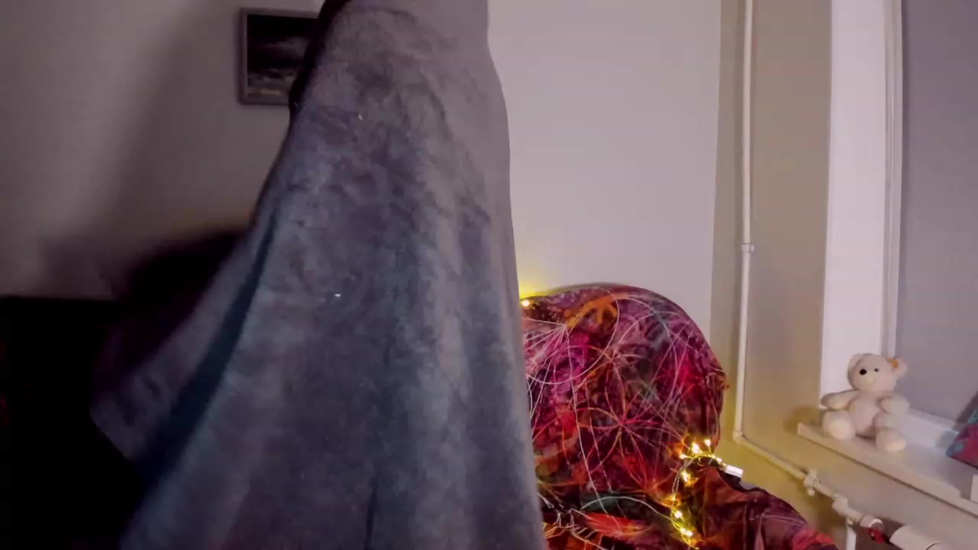 Gallery image thumbnail from LoreLaye1's myfreecams stream on, 11/19/2022, 13:49 image 5 of 20