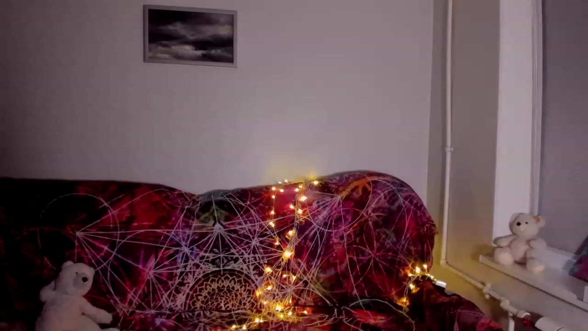 Gallery image thumbnail from LoreLaye1's myfreecams stream on, 11/19/2022, 13:49 image 7 of 20