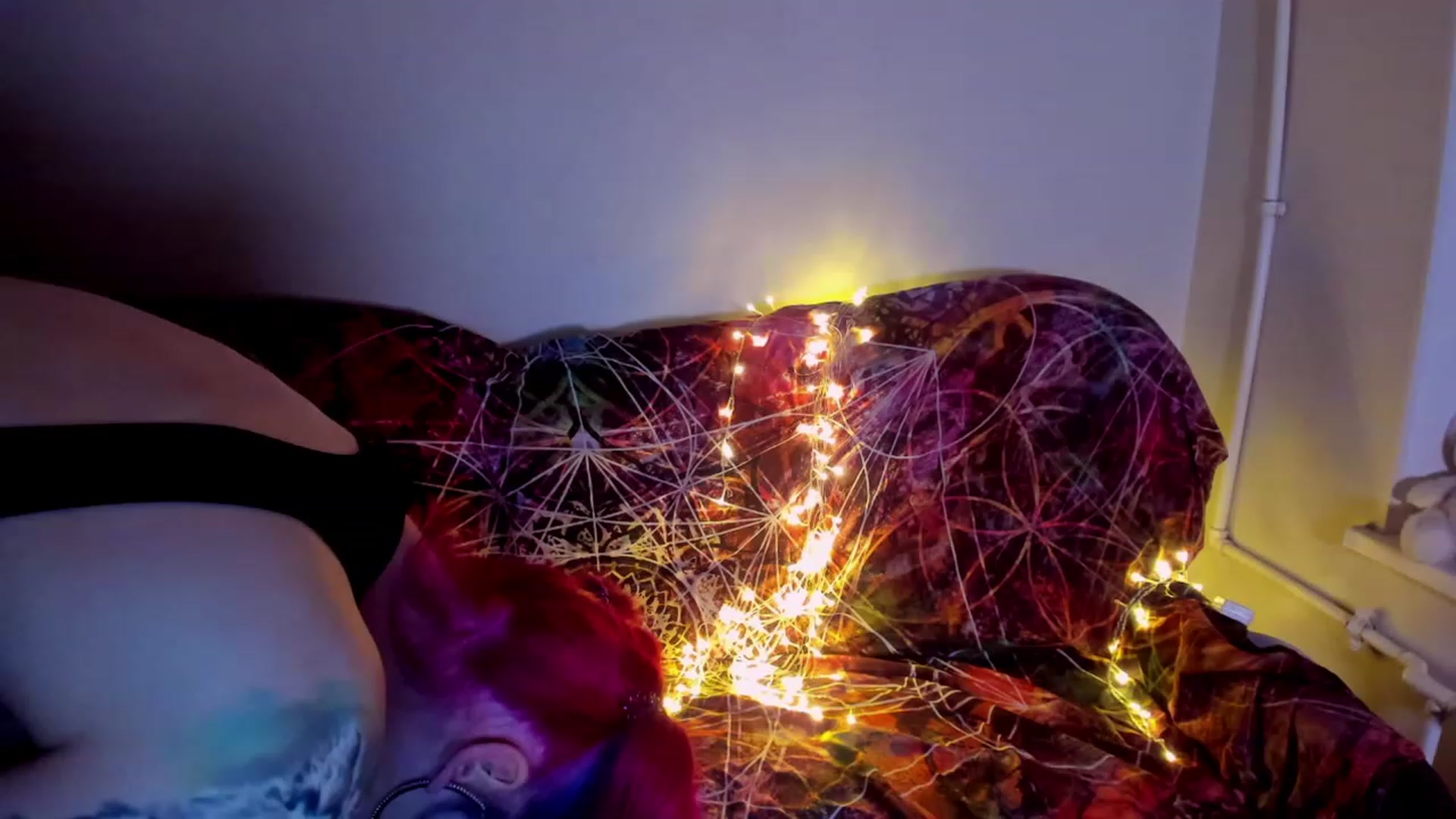 Gallery image thumbnail from LoreLaye1's myfreecams stream on, 11/19/2022, 14:20 image 18 of 20