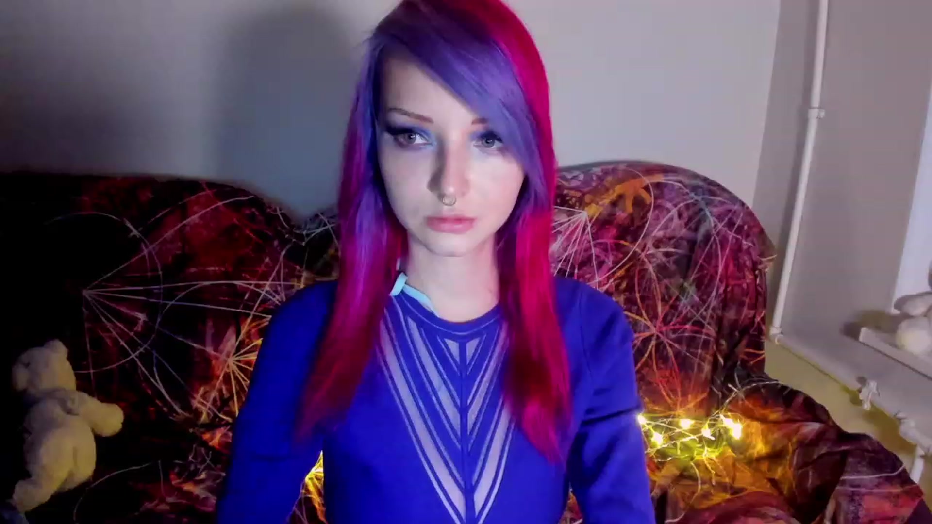 Gallery image thumbnail from LoreLaye1's myfreecams stream on, 12/01/2022, 08:01 image 20 of 20