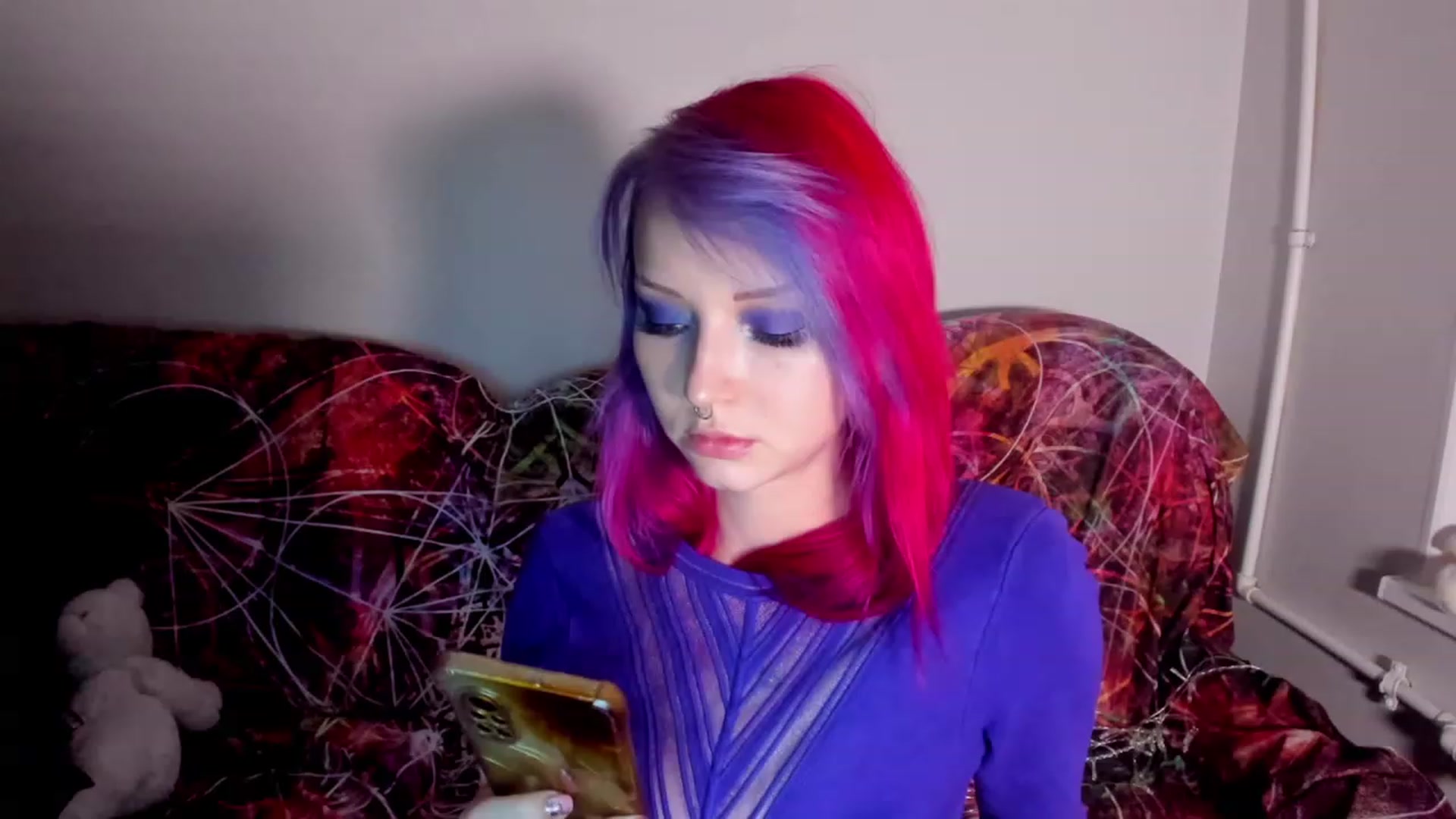 Gallery image thumbnail from LoreLaye1's myfreecams stream on, 11/20/2022, 21:00 image 13 of 20