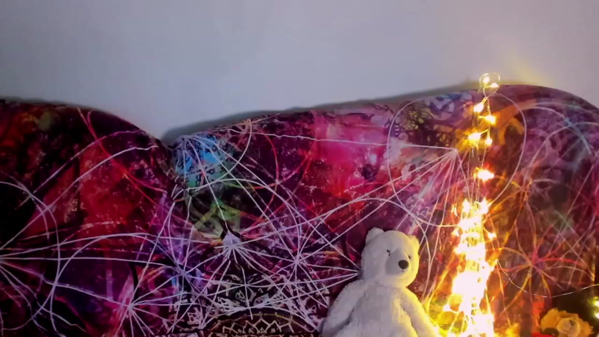 Gallery image thumbnail from LoreLaye1's myfreecams stream on, 11/23/2022, 07:56 image 10 of 20