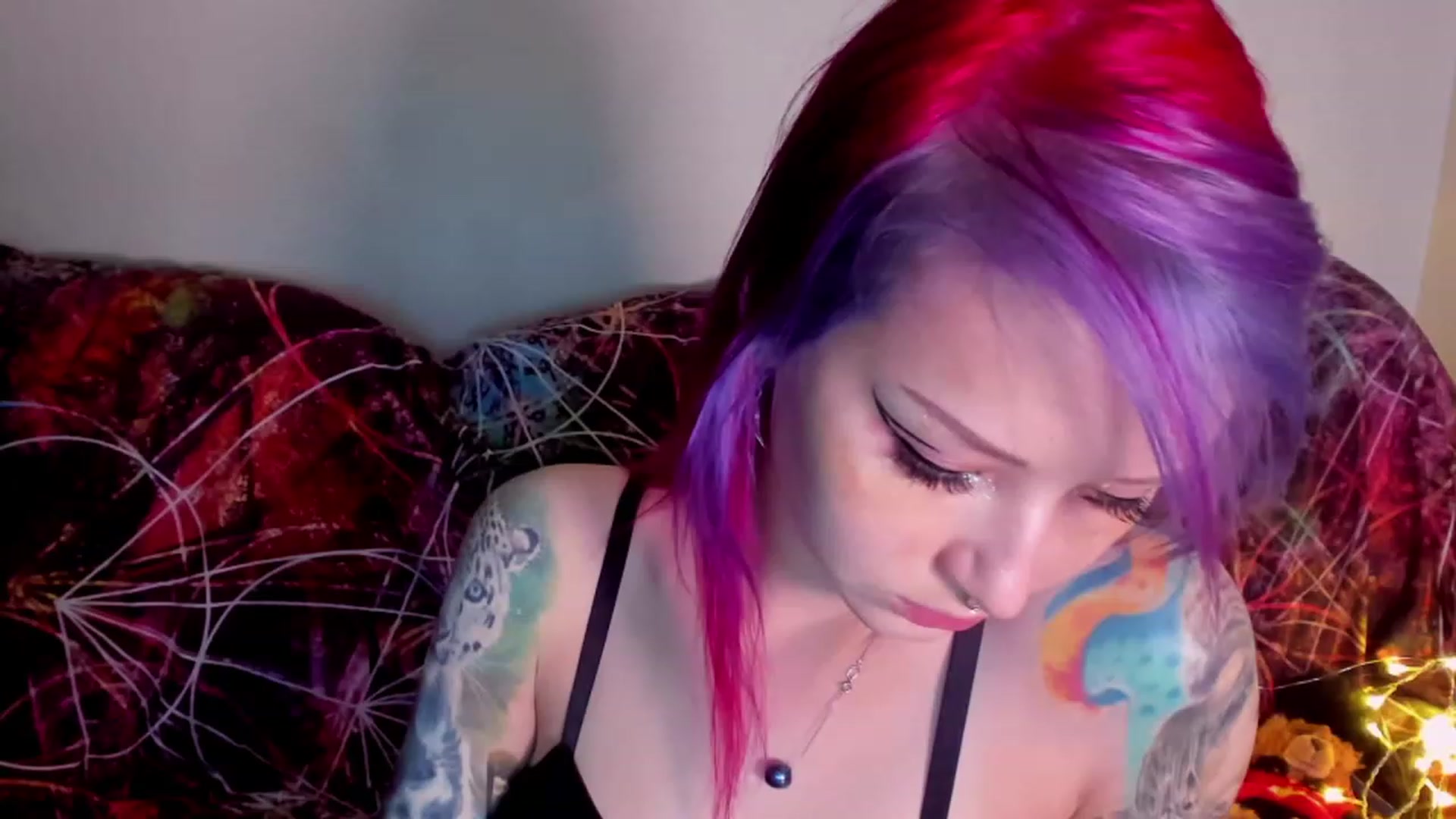 Gallery image thumbnail from LoreLaye1's myfreecams stream on, 11/23/2022, 08:10 image 1 of 20
