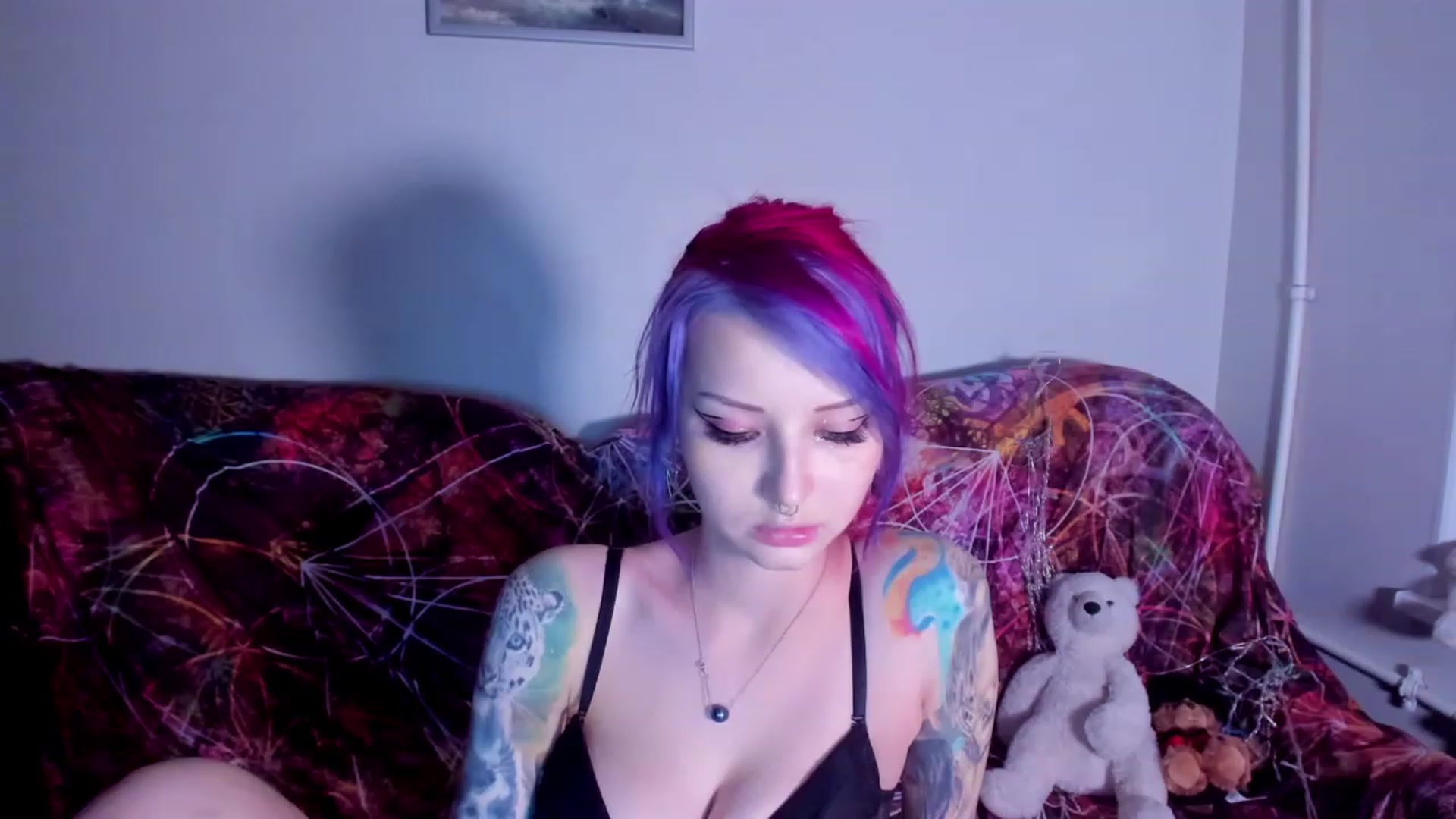 Gallery image thumbnail from LoreLaye1's myfreecams stream on, 11/23/2022, 18:09 image 8 of 20