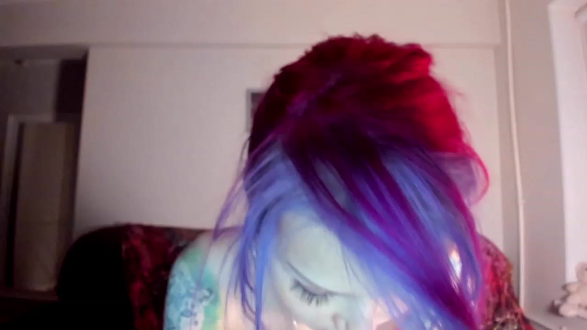 Gallery image thumbnail from LoreLaye1's myfreecams stream on, 11/23/2022, 18:09 image 1 of 20