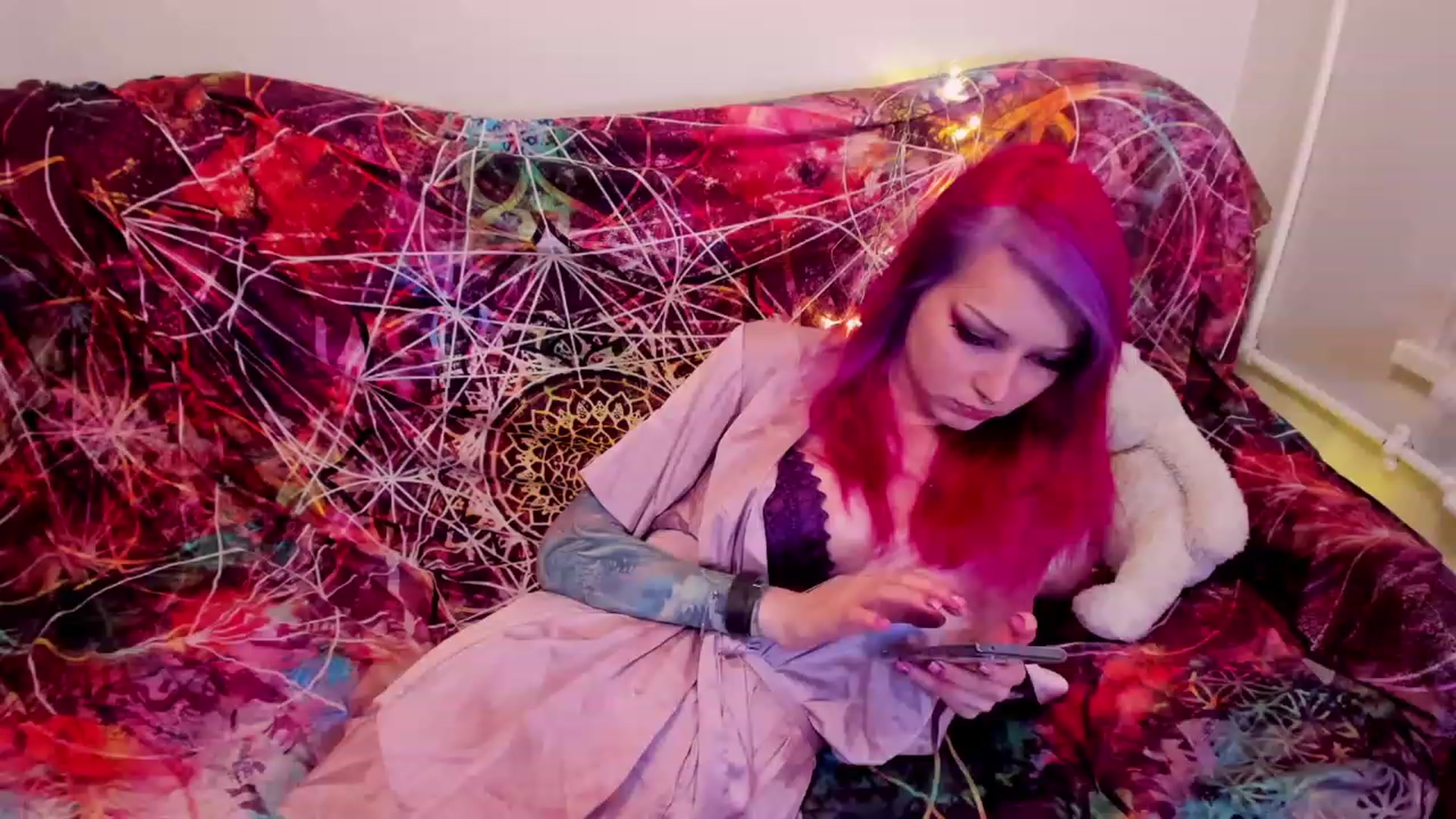 Gallery image thumbnail from LoreLaye1's myfreecams stream on, 11/26/2022, 13:56 image 3 of 20