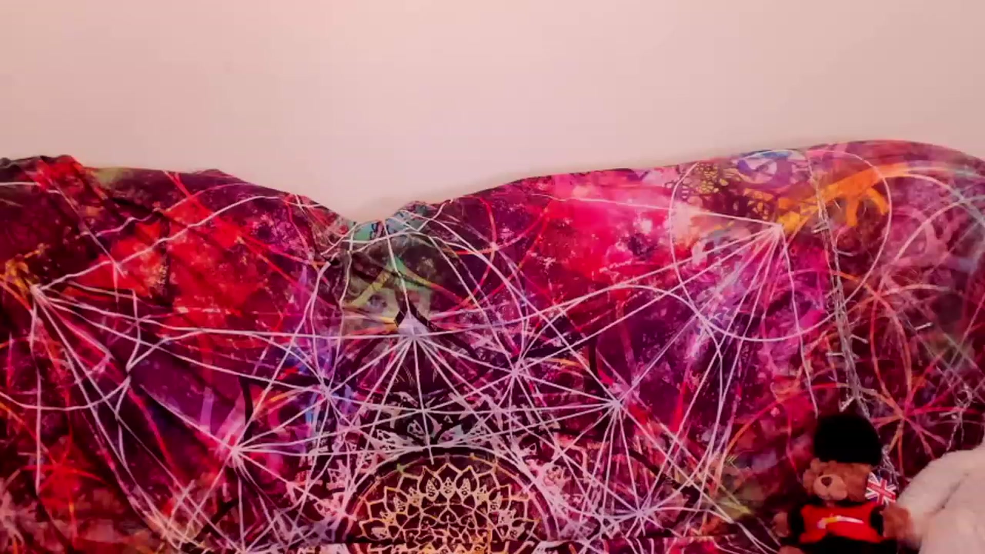 Gallery image thumbnail from LoreLaye1's myfreecams stream on, 11/26/2022, 22:35 image 18 of 20