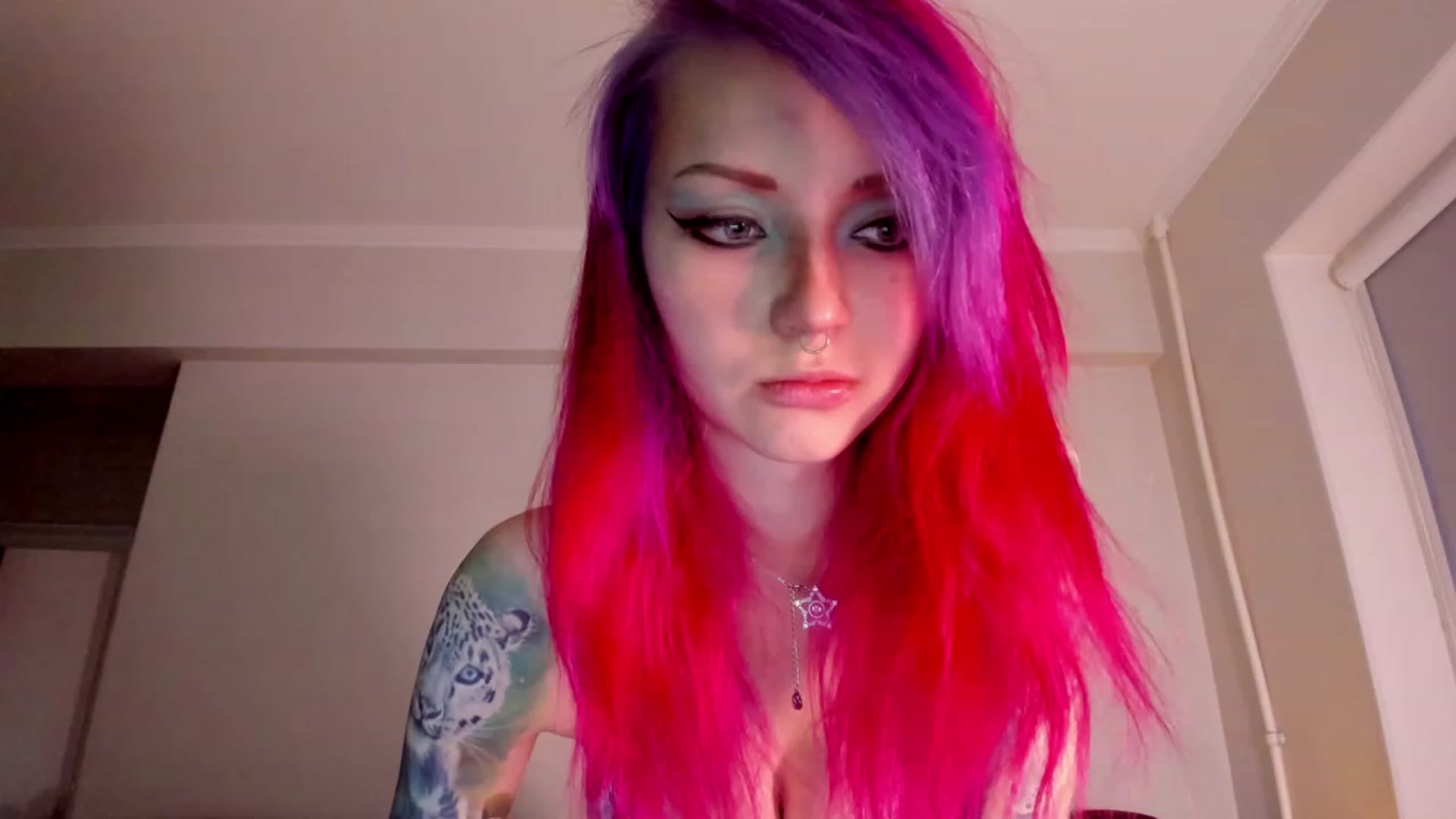 Gallery image thumbnail from LoreLaye1's myfreecams stream on, 11/27/2022, 10:55 image 20 of 20