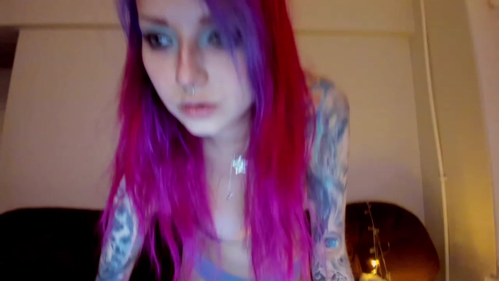 Gallery image thumbnail from LoreLaye1's myfreecams stream on, 11/27/2022, 12:24 image 7 of 20