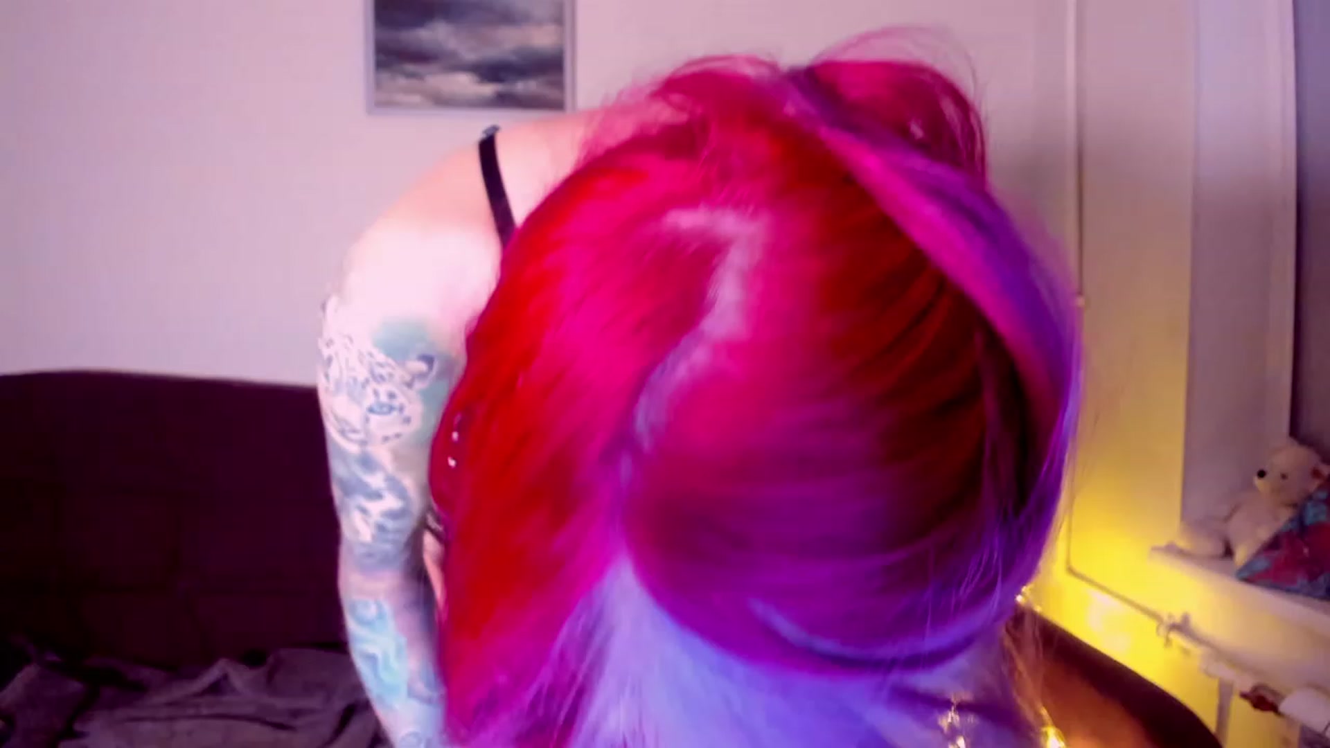 Gallery image thumbnail from LoreLaye1's myfreecams stream on, 11/29/2022, 16:49 image 4 of 20